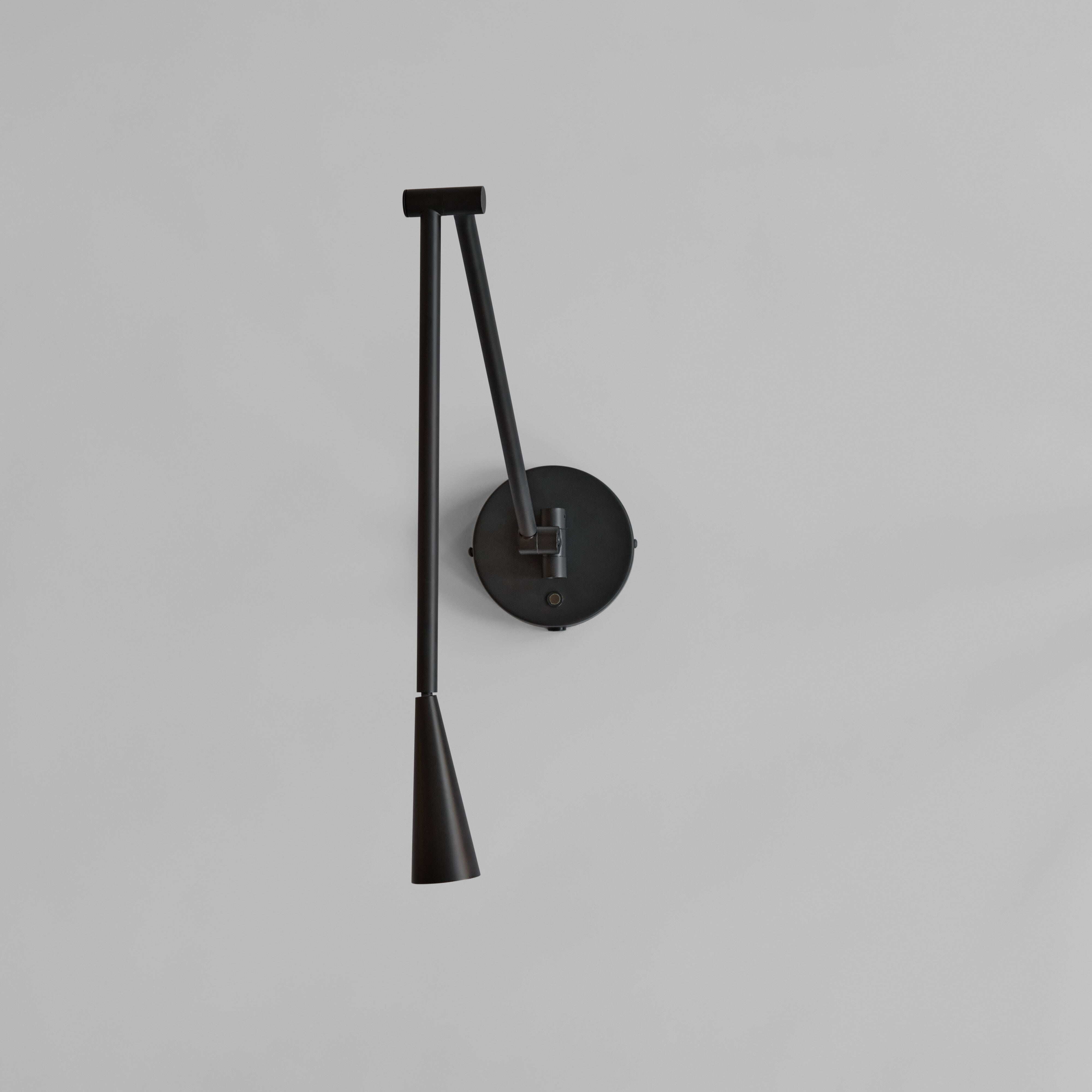 101-copenhagen-snake-wandleuchte-burned-black-metall image 6