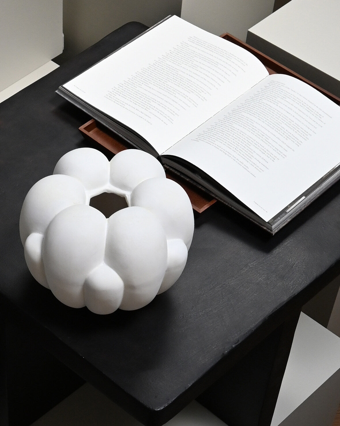 101-copenhagen-bloom-vase-petit-blumenvase-bone-white-keramik image 2