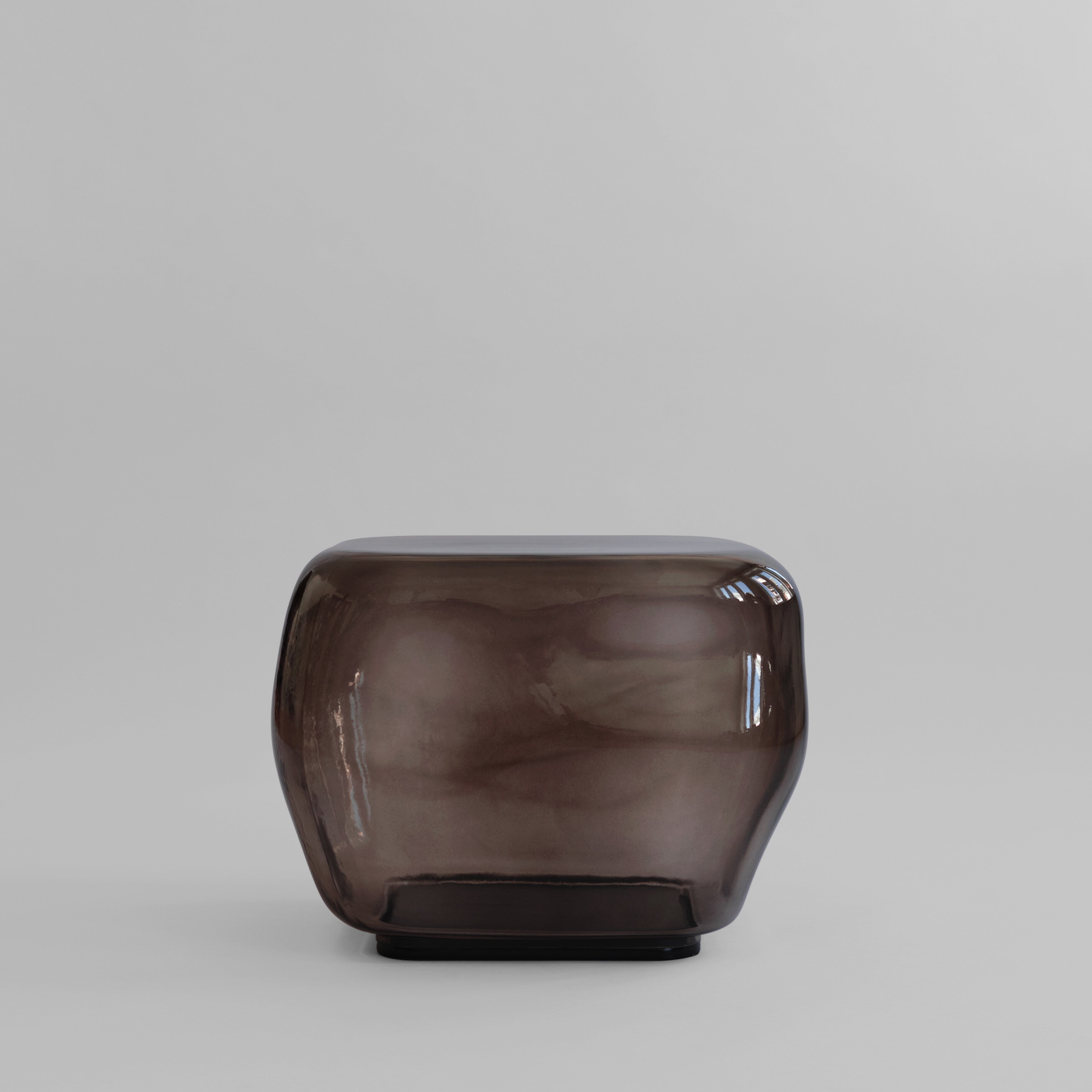 101-copenhagen-ishi-couchtisch-medio-glas-smoked-forest image 1