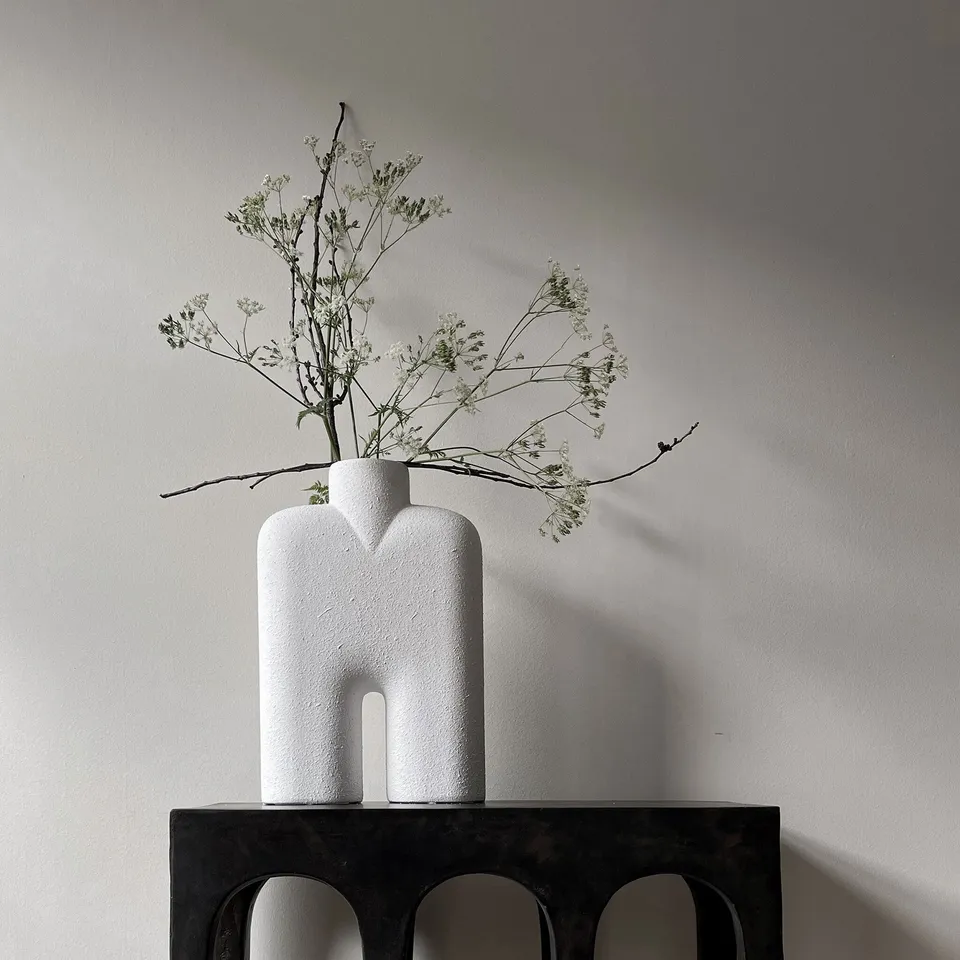 101-copenhagen-cobra-tall-medio-vase-bubble-white-45-cm image 1