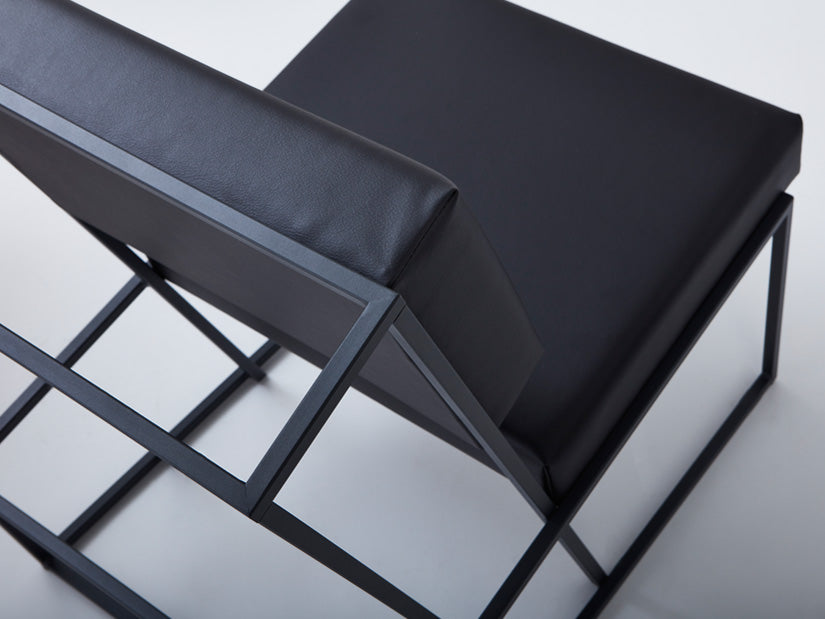 frederik-roij-framework-fauteuil-sessel-recycling-leder image 2