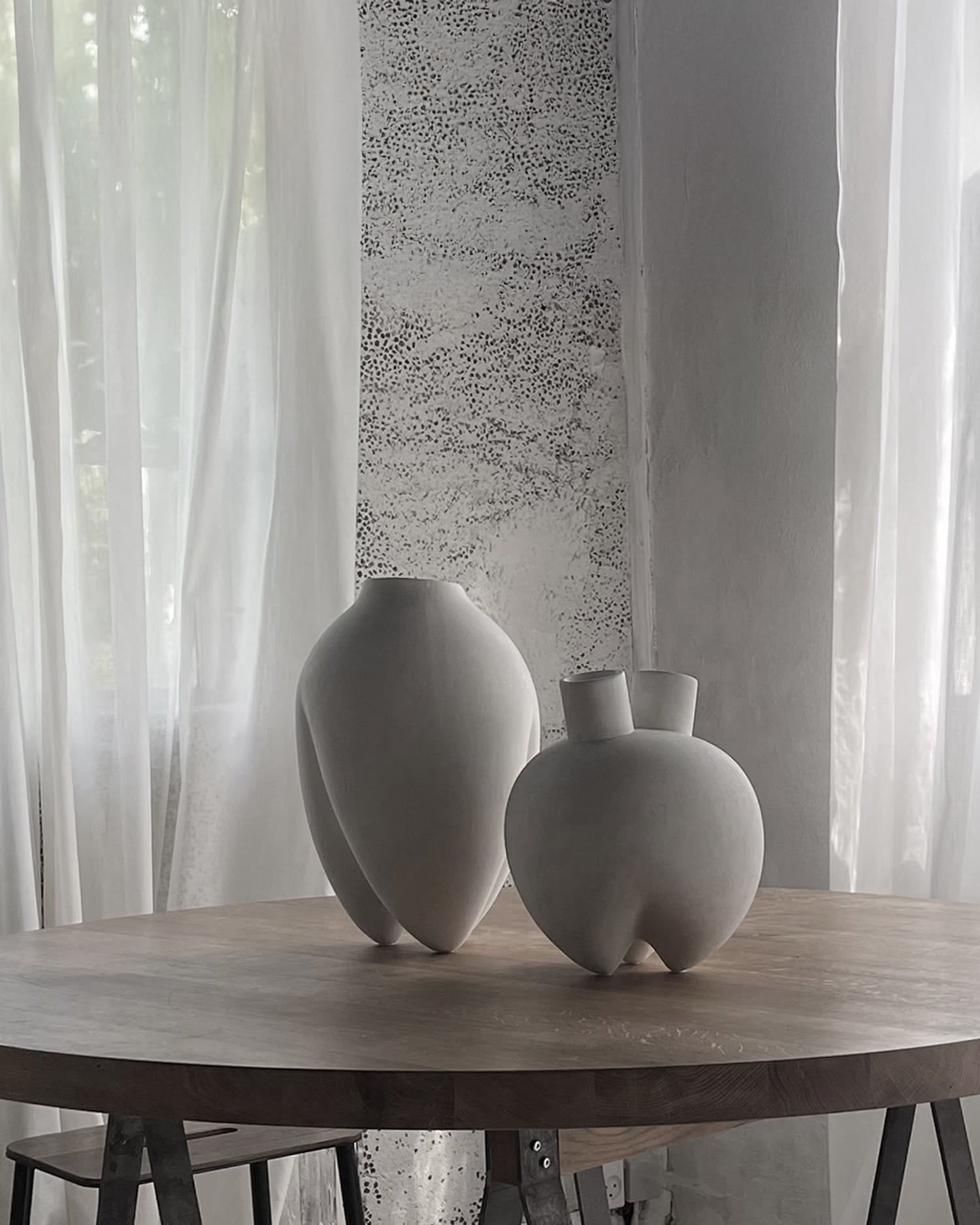 101-copenhagen-sumo-horns-vase-beigewei-keramik image 4
