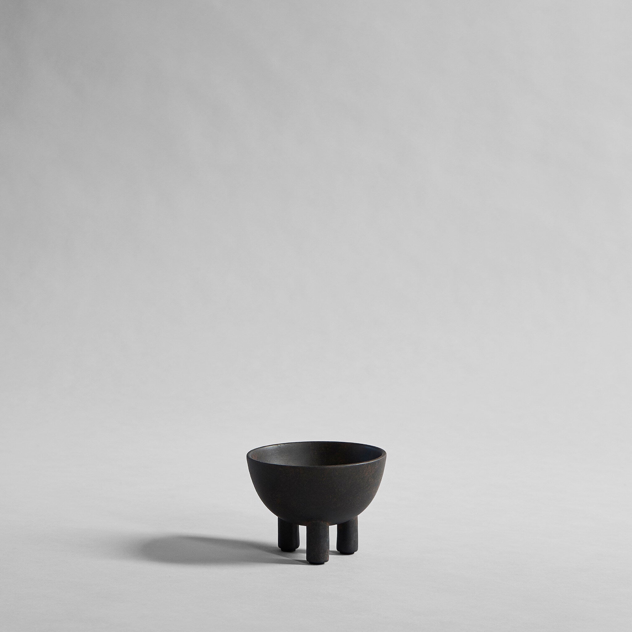 101-copenhagen-duck-bowl-mini-schale-coffee-keramik-dreibeinig image 1
