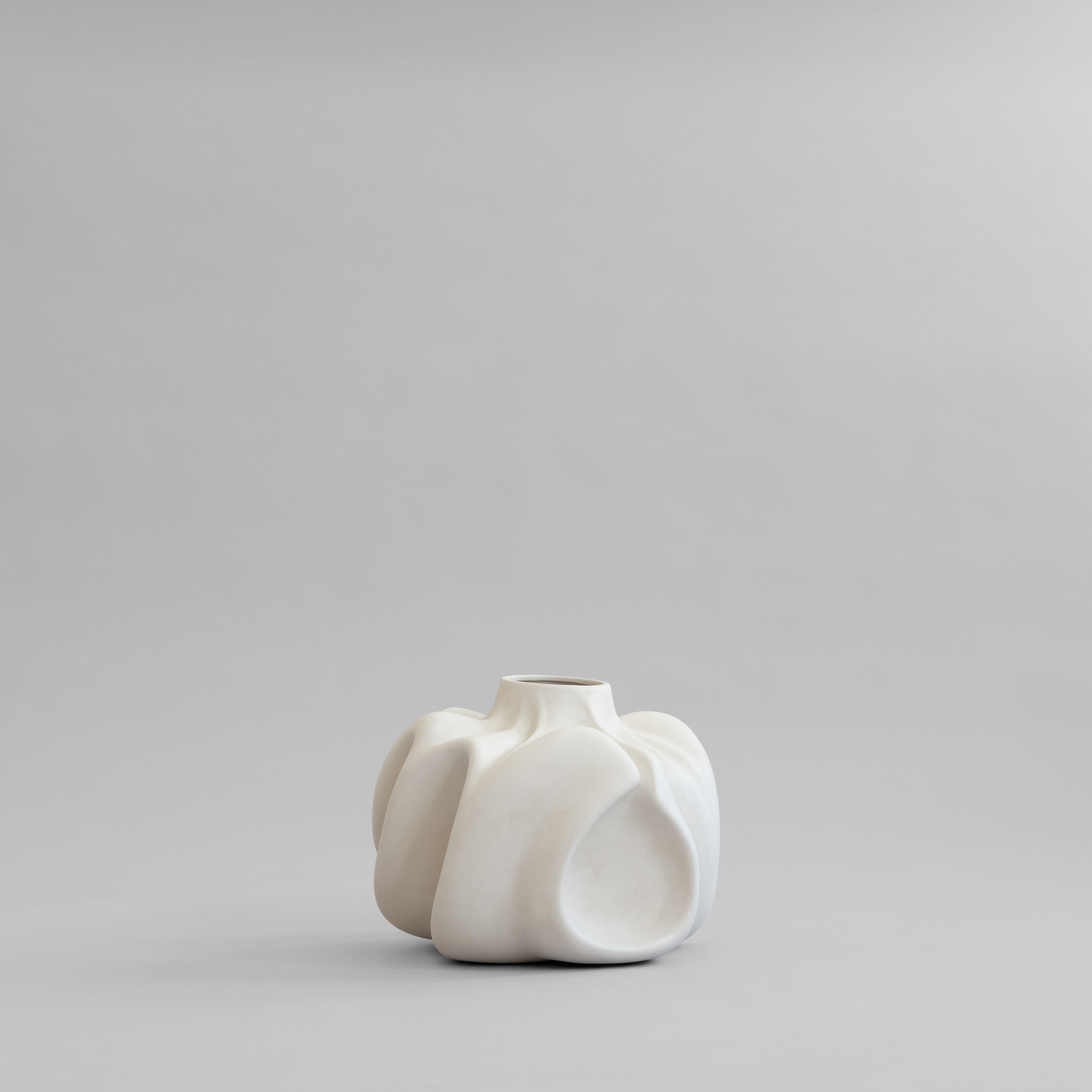 101-copenhagen-wabi-vase-medio-birke-keramik-matt image 7