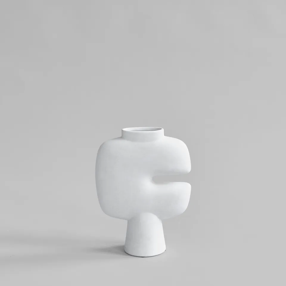 101-copenhagen-tribal-vase-medio-bone-white image 1