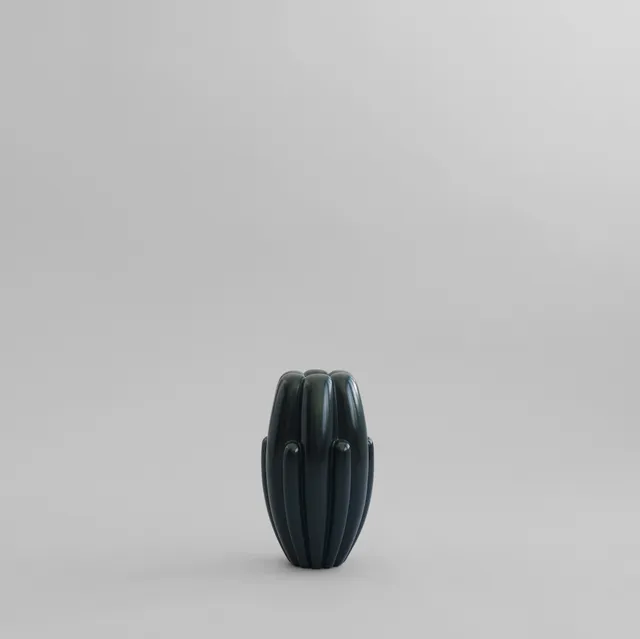 101-copenhagen-bloom-slim-mini-vase-dunkelgr-n image 1