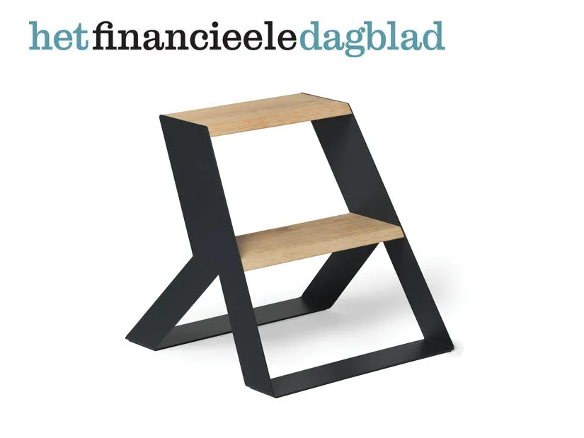 frederik-roij-split-step-trittleiter-stahl-eiche-tritthocker image 1