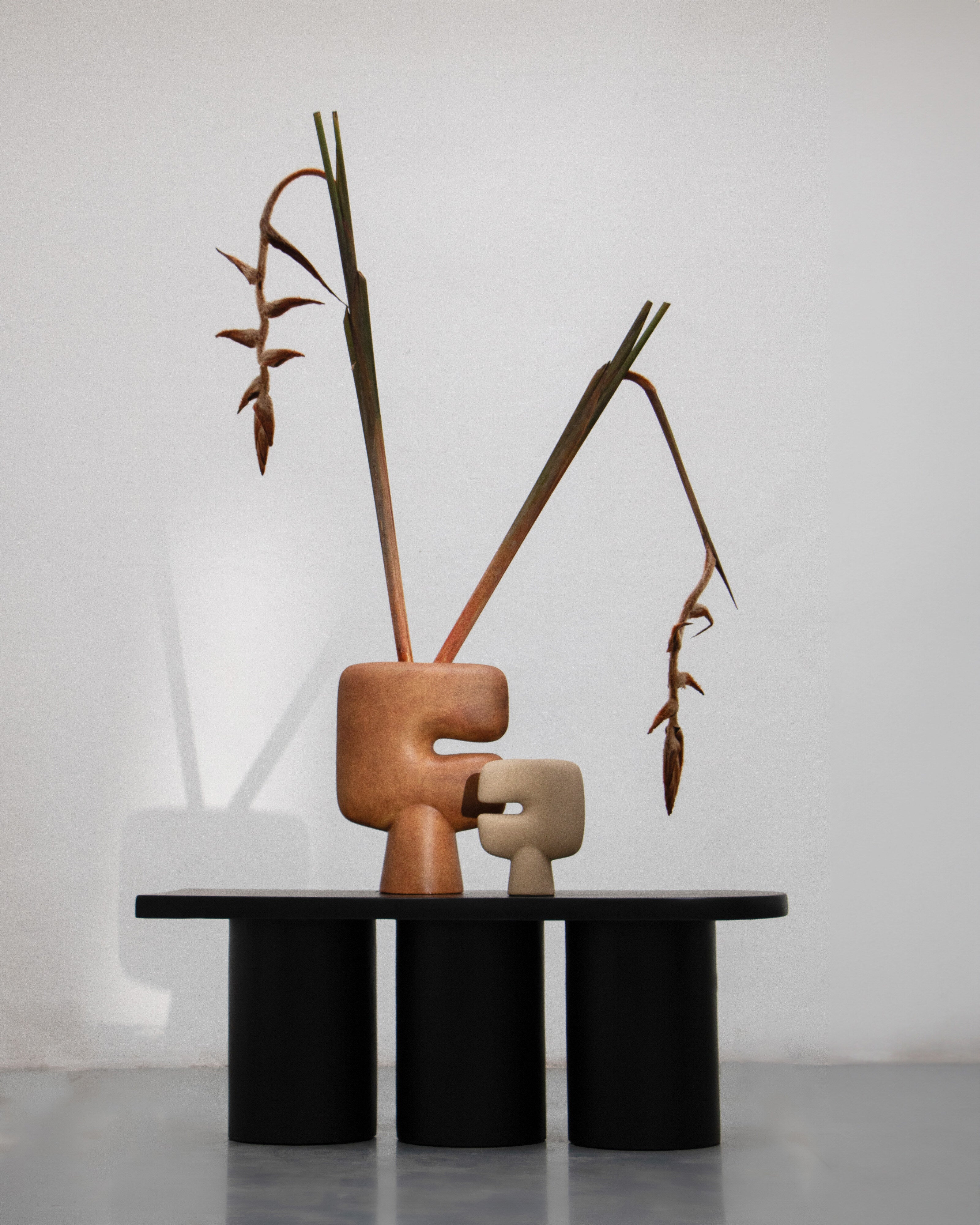 101-copenhagen-tribal-vase-mini-vase-sand-skulptural-keramik image 5