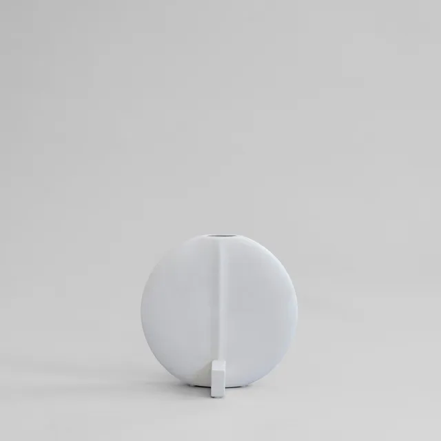 101-copenhagen-guggenheim-vase-petit-bone-white image 1