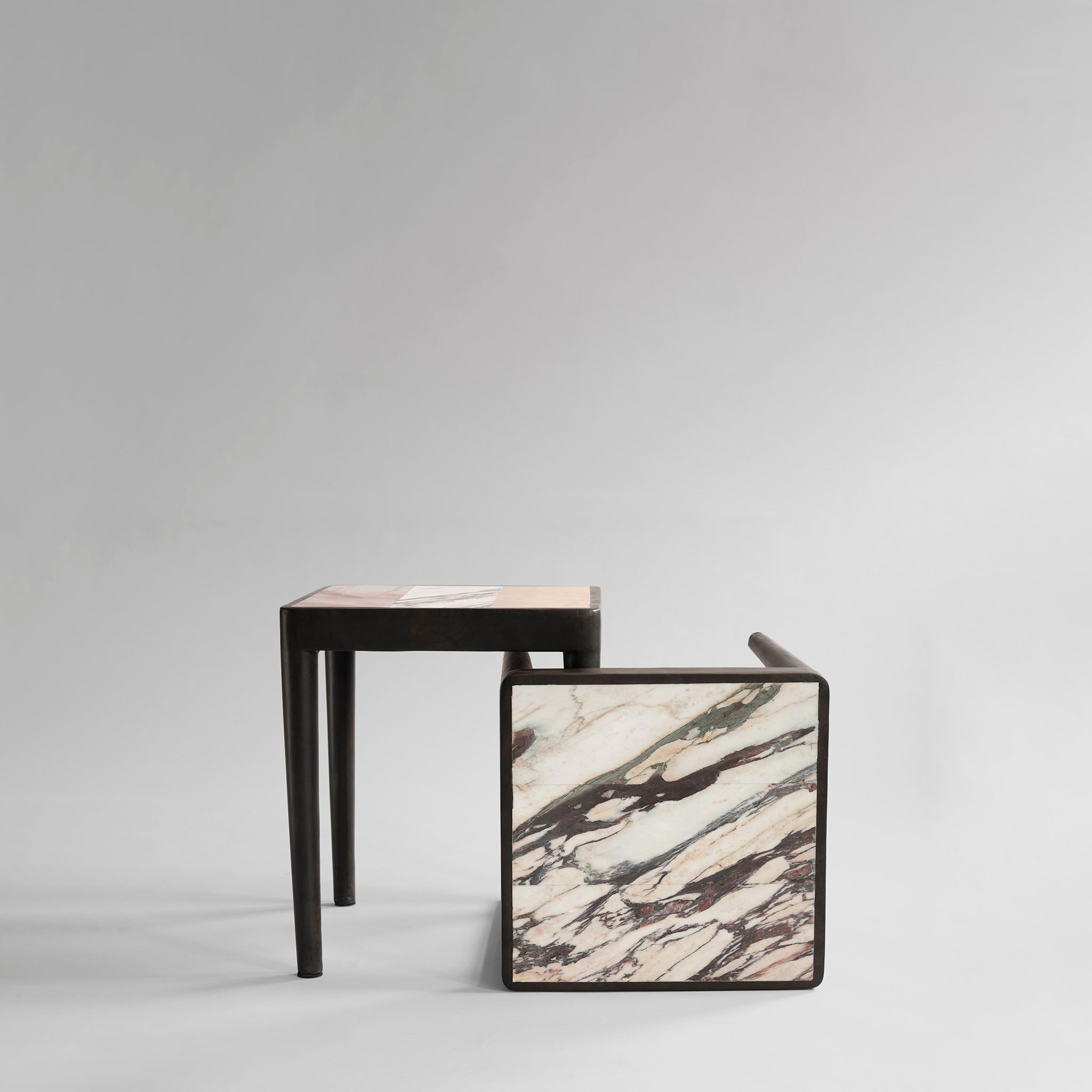101-copenhagen-tairu-tisch-calacatta-marmor image 1