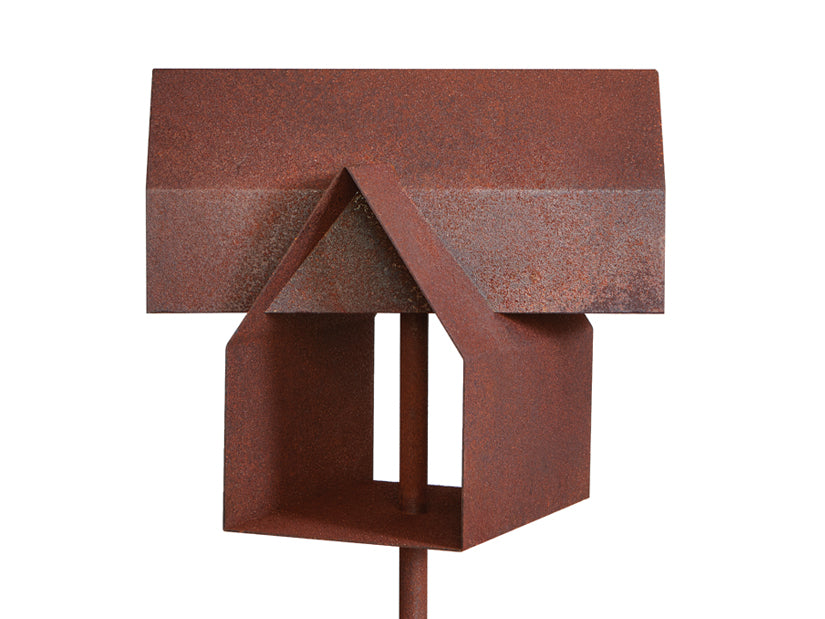 frederik-roij-size-matters-vogelfutterhaus-cortenstahl-mit-stange image 8