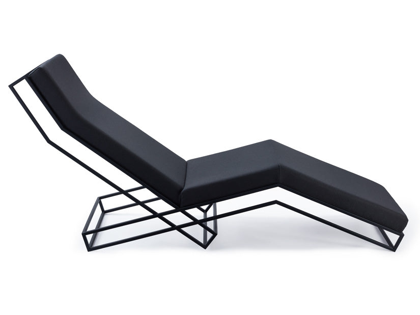 frederik-roij-furniture-framework-chaise-longue-sessel-wolle image 5
