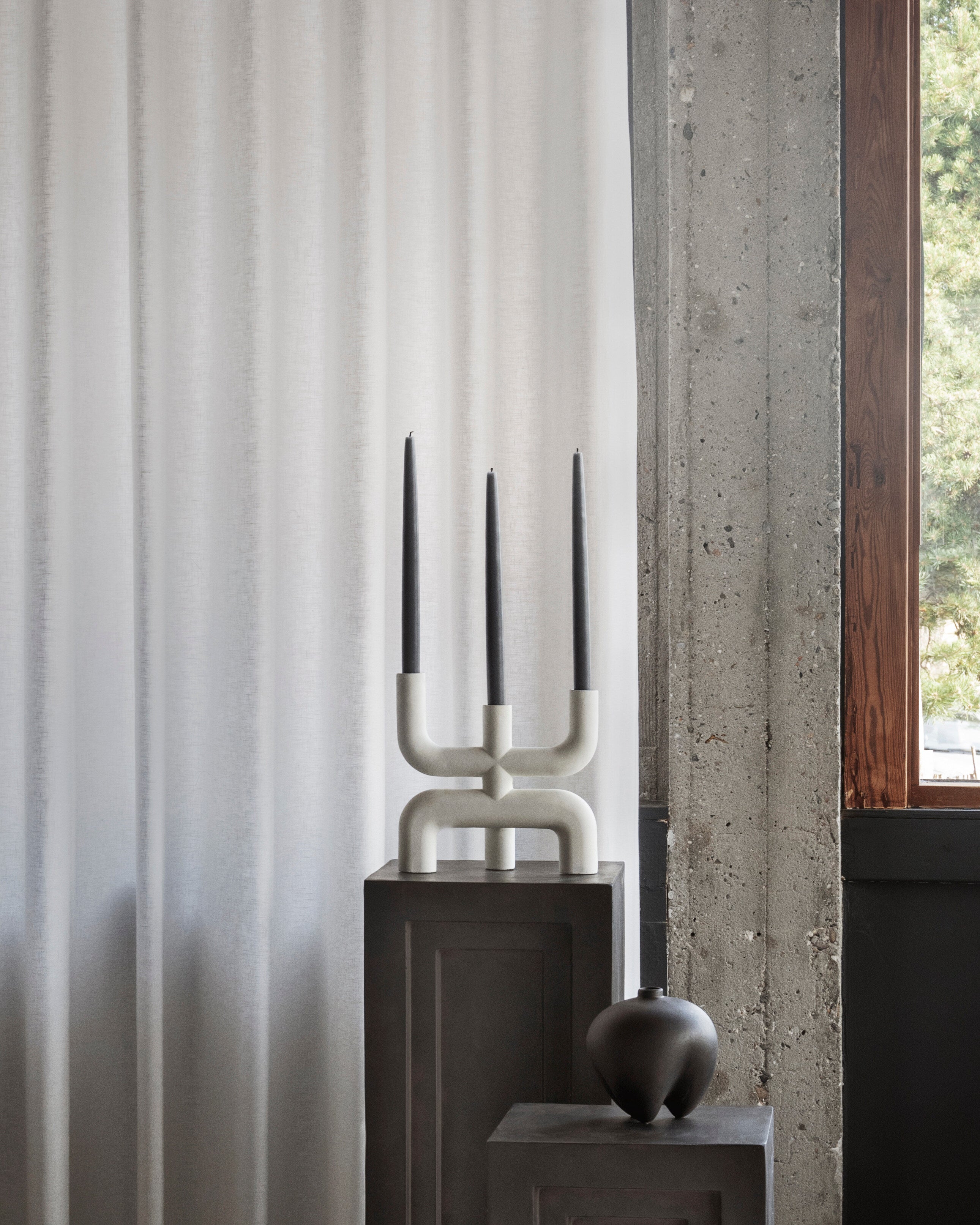 101-copenhagen-cobra-candle-holder-kerzenhalter-bone-white image 5