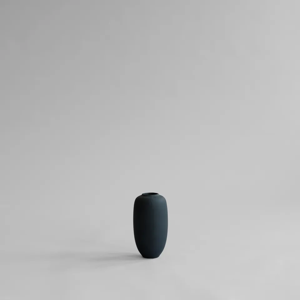 101-copenhagen-sunao-vase-slim-petit-black-keramik image 1