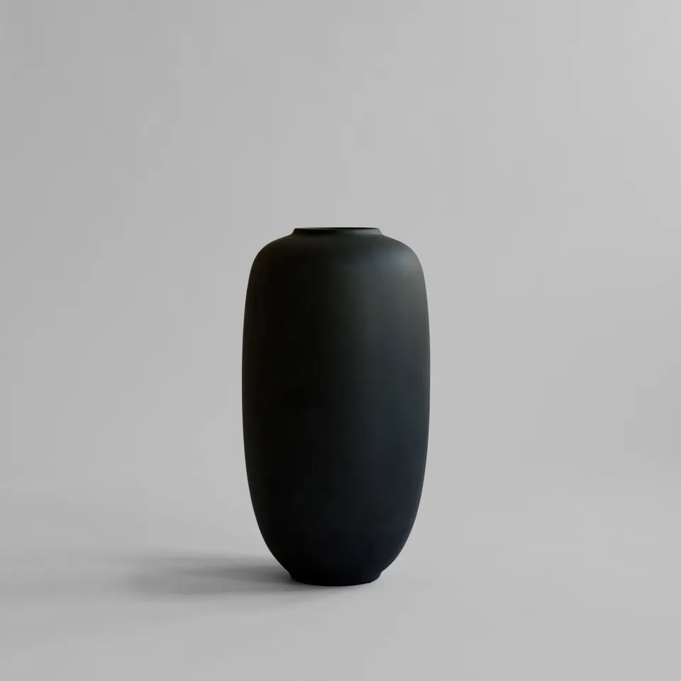 101-copenhagen-sunao-slim-big-bodenvase-schwarz-keramik image 1