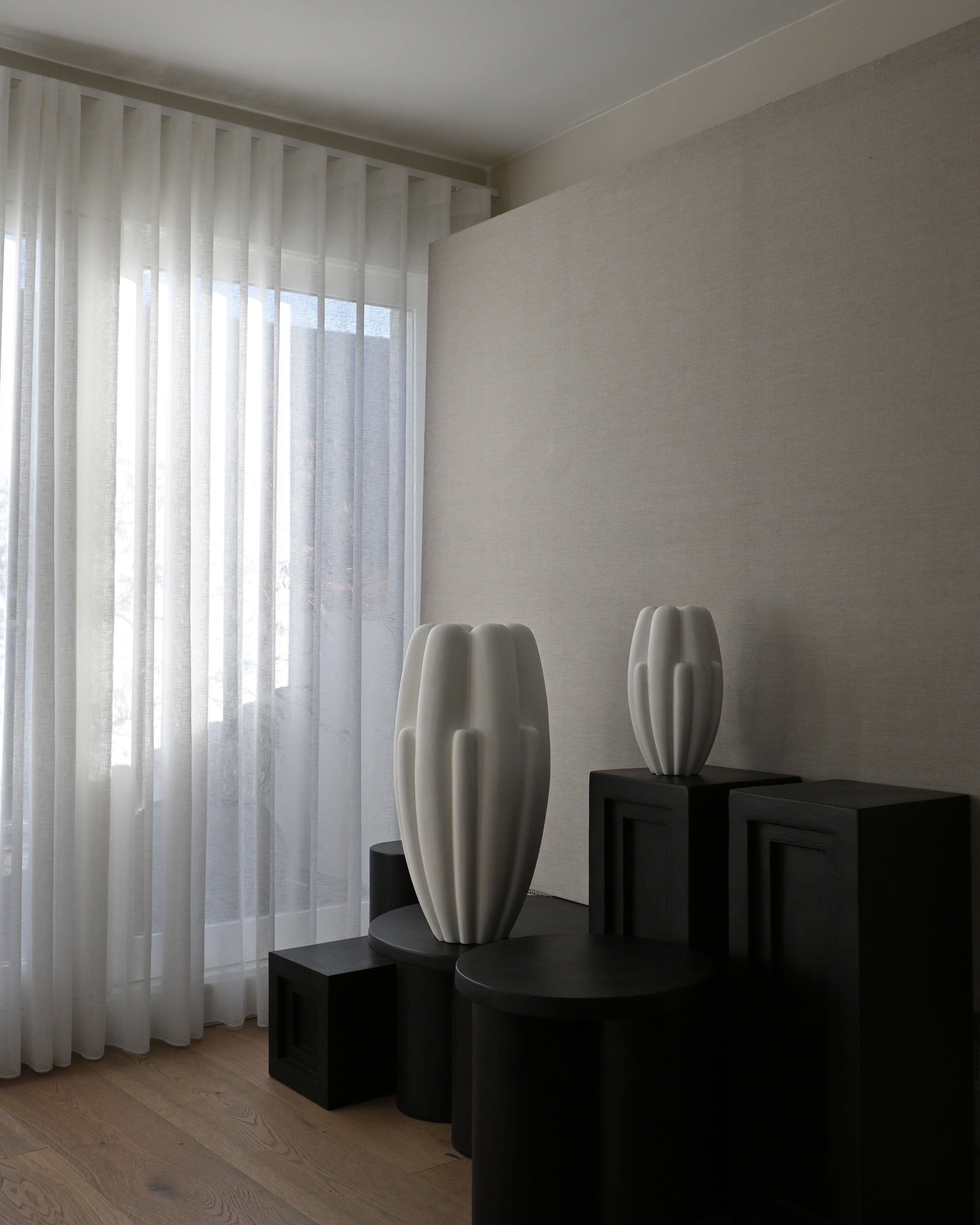 101-copenhagen-bloom-vase-slim-big-keramik-bone-white image 6