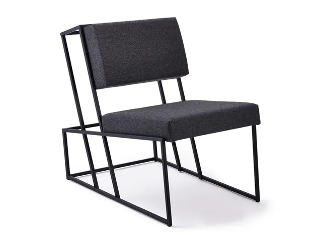 frederik-roij-framework-fauteuil-sessel-wolle-leder image 1