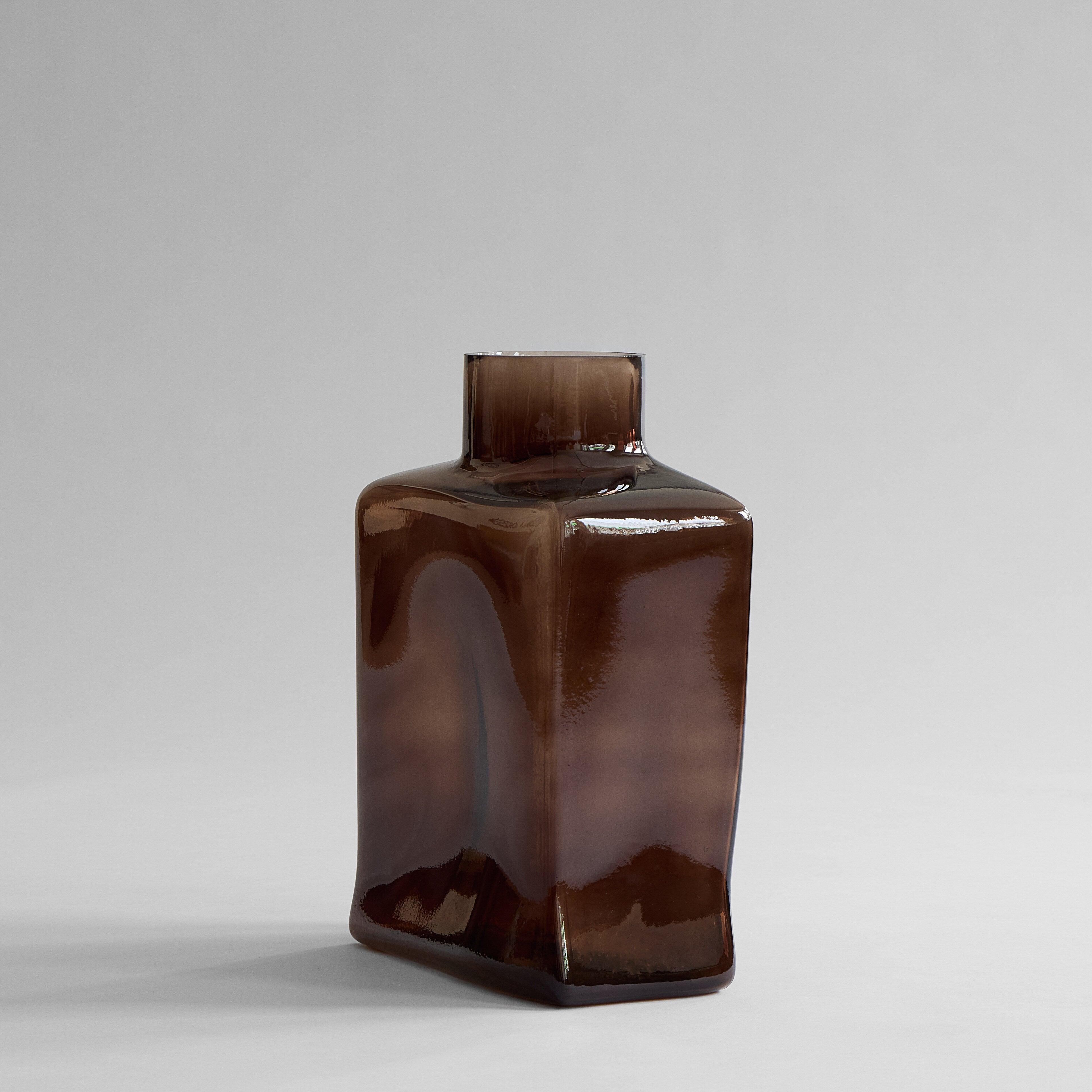 101-copenhagen-shin-vase-big-glasvase-smoked-forest-45cm image 5