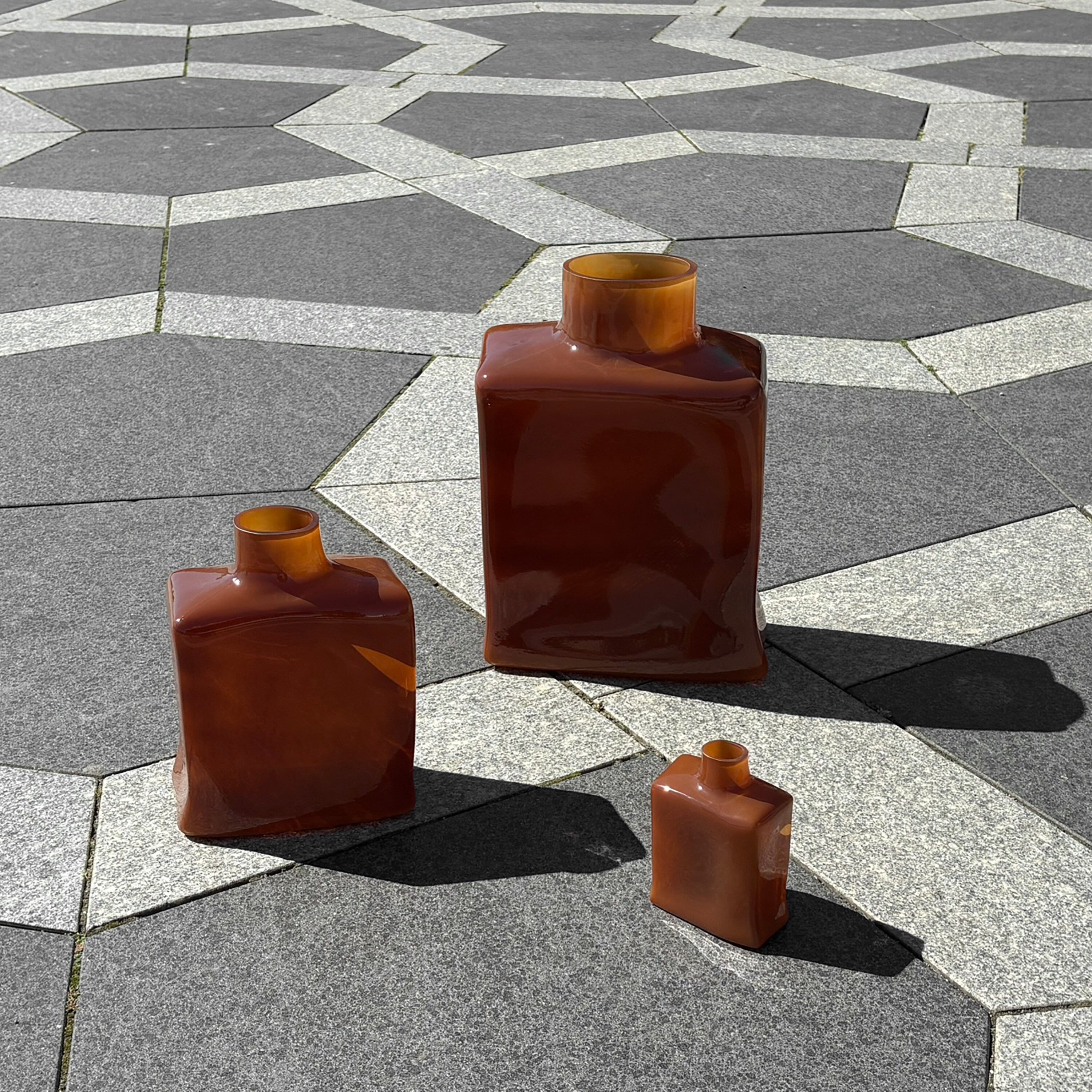 101-copenhagen-shin-vase-big-caramel-glas image 2
