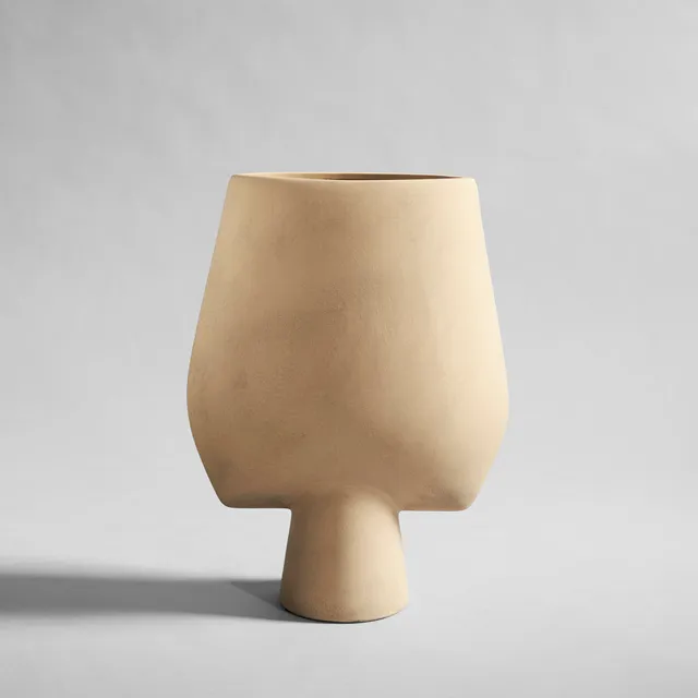 101-copenhagen-sphere-vase-square-big-sand-blumenvase-keramik image 1