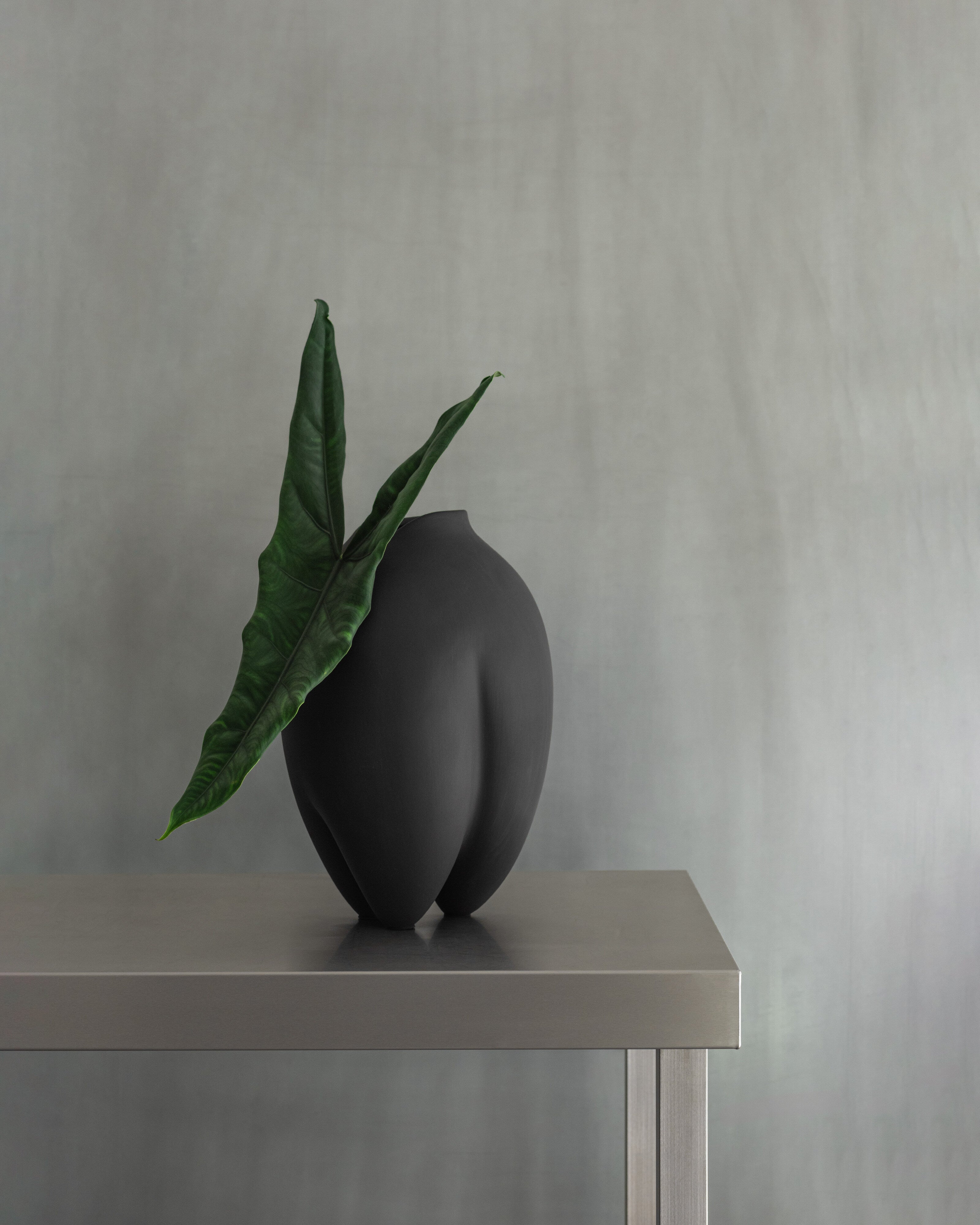 101-copenhagen-sumo-vase-slim-coffee-keramik image 5