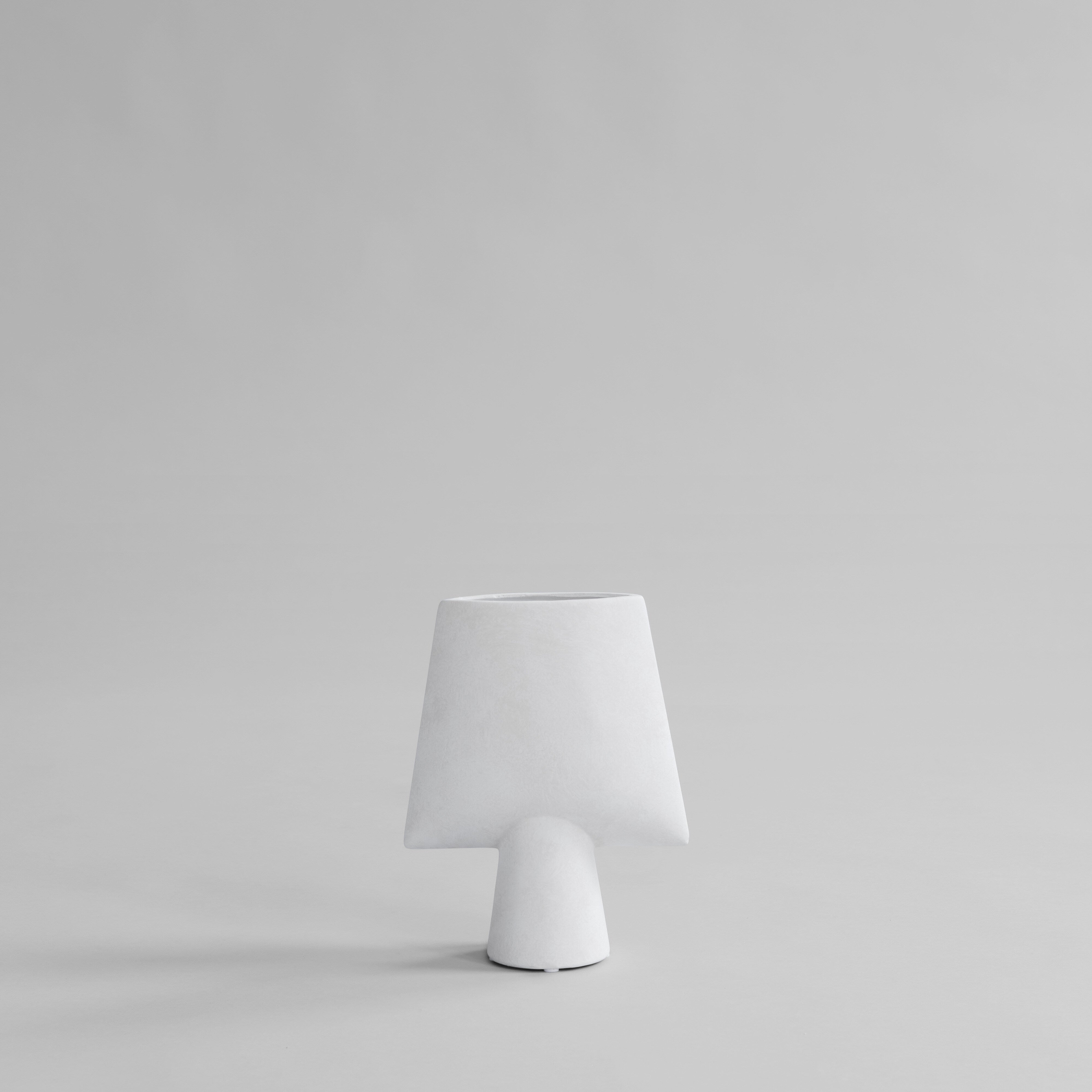 101-copenhagen-sphere-vase-square-mini-bone-white-keramik image 1
