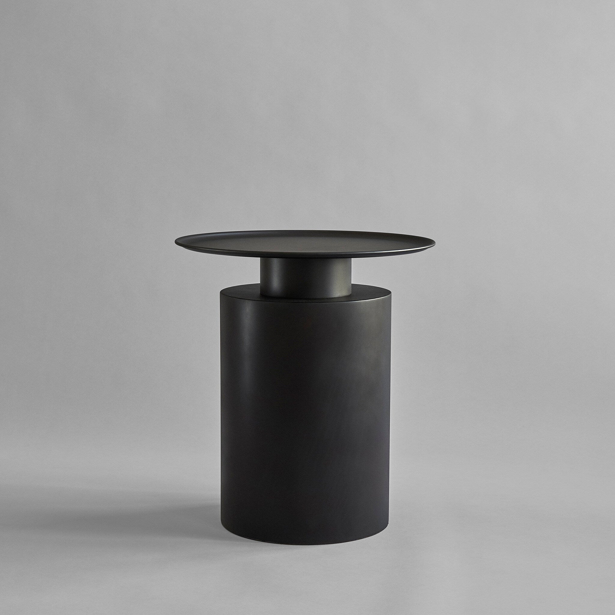 101-copenhagen-pillar-beistelltisch-tall-burned-black-metall image 1