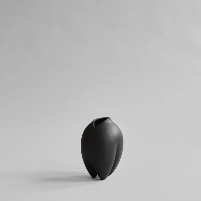 101-copenhagen-sumo-vase-slim-petit-blumenvase-coffee image 1