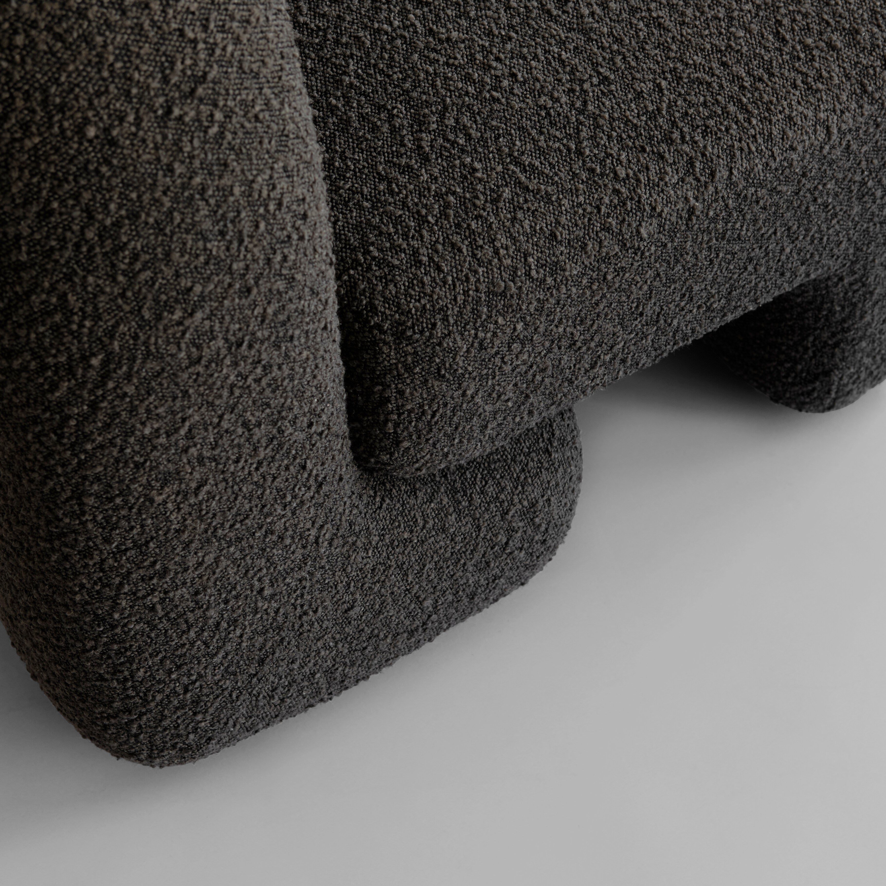101-copenhagen-daiku-sessel-deep-taupe-boucl-lounge image 8