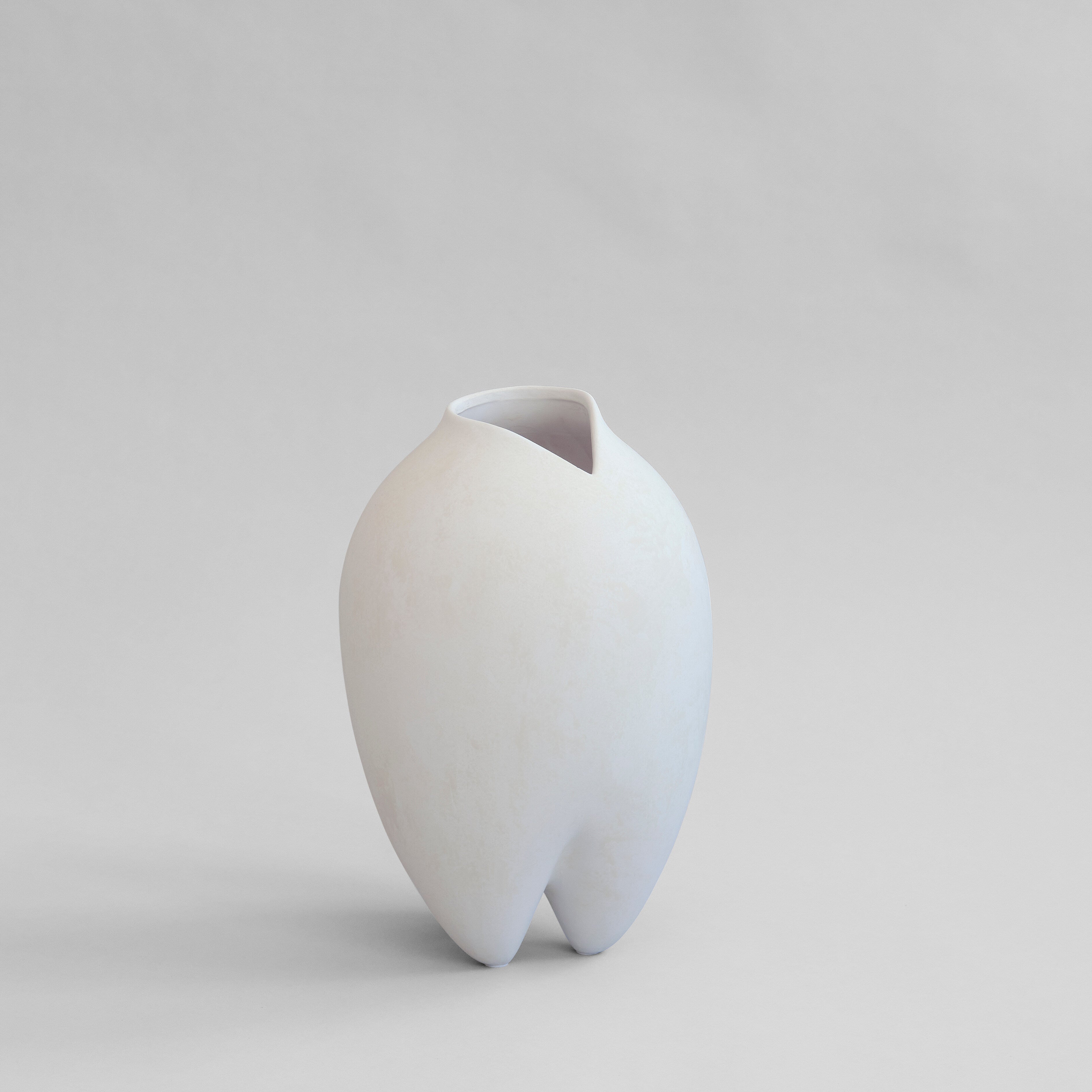 101-copenhagen-sumo-vase-slim-keramikvase-bone-white-wei image 1
