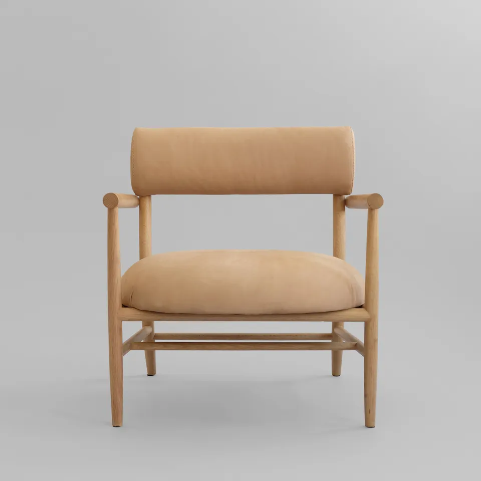 101-copenhagen-nama-lounge-chair-eiche-nubukleder image 1
