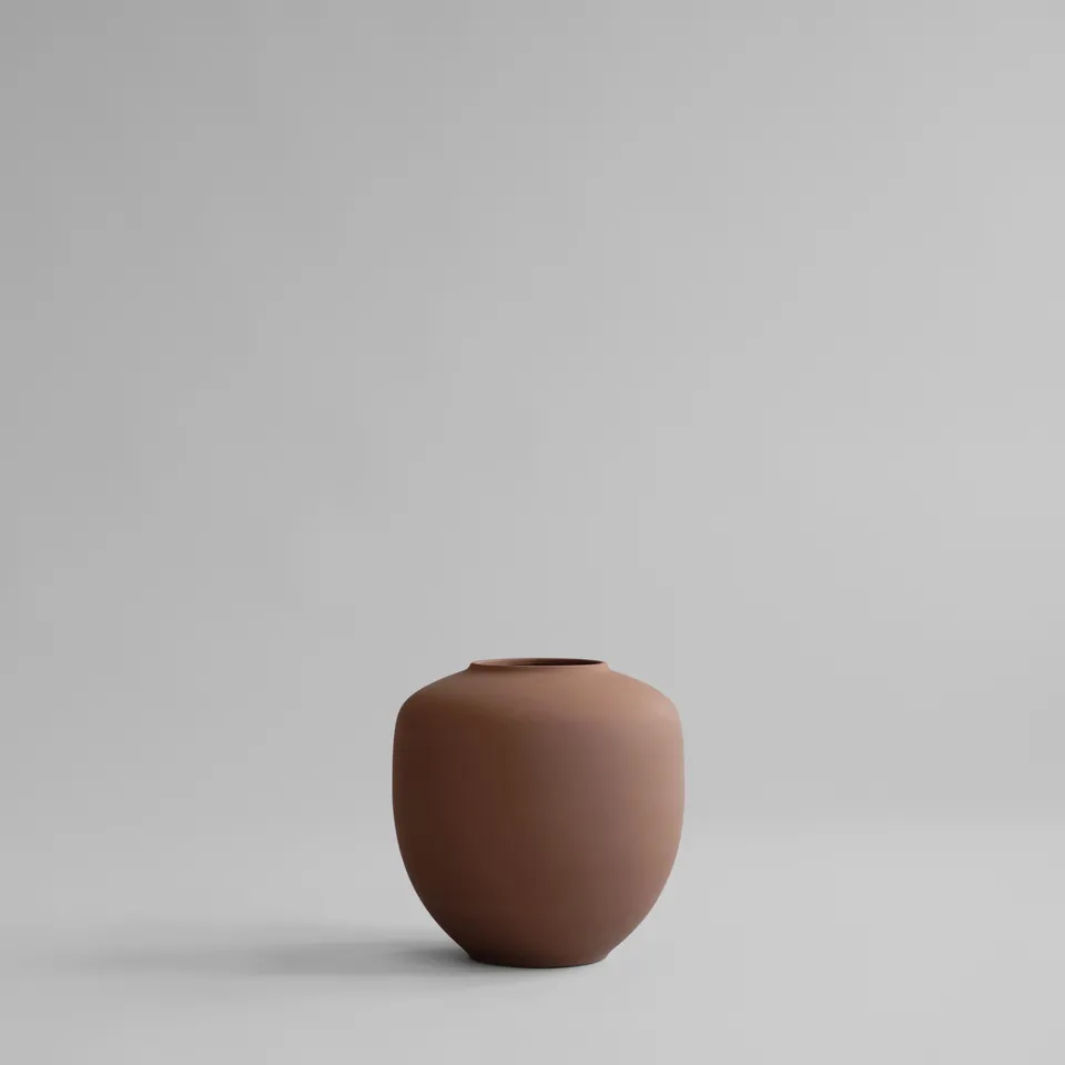 101-copenhagen-sunao-vase-medio-almond-keramikvase-braun image 1