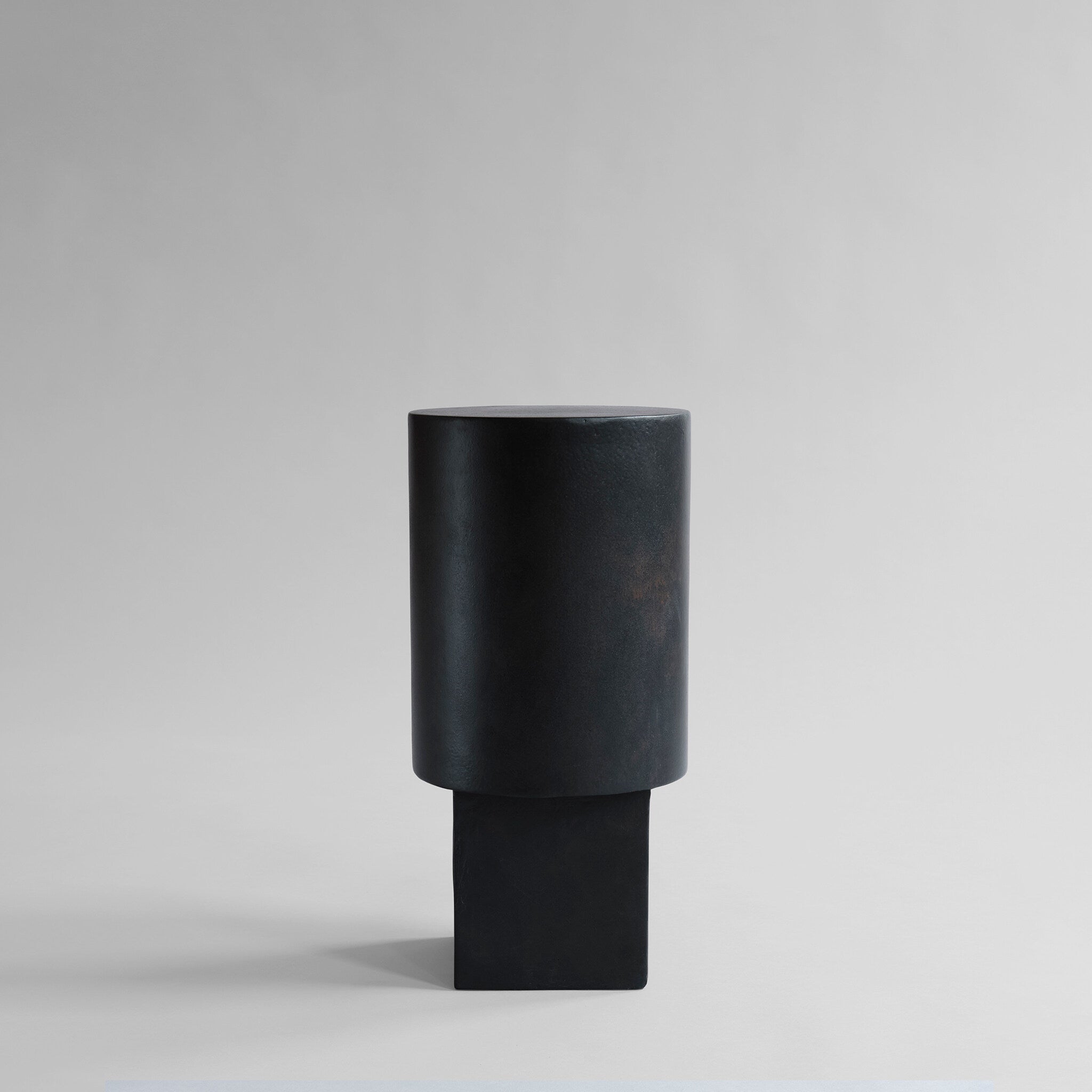 101-copenhagen-column-table-coffee-beistelltisch image 1