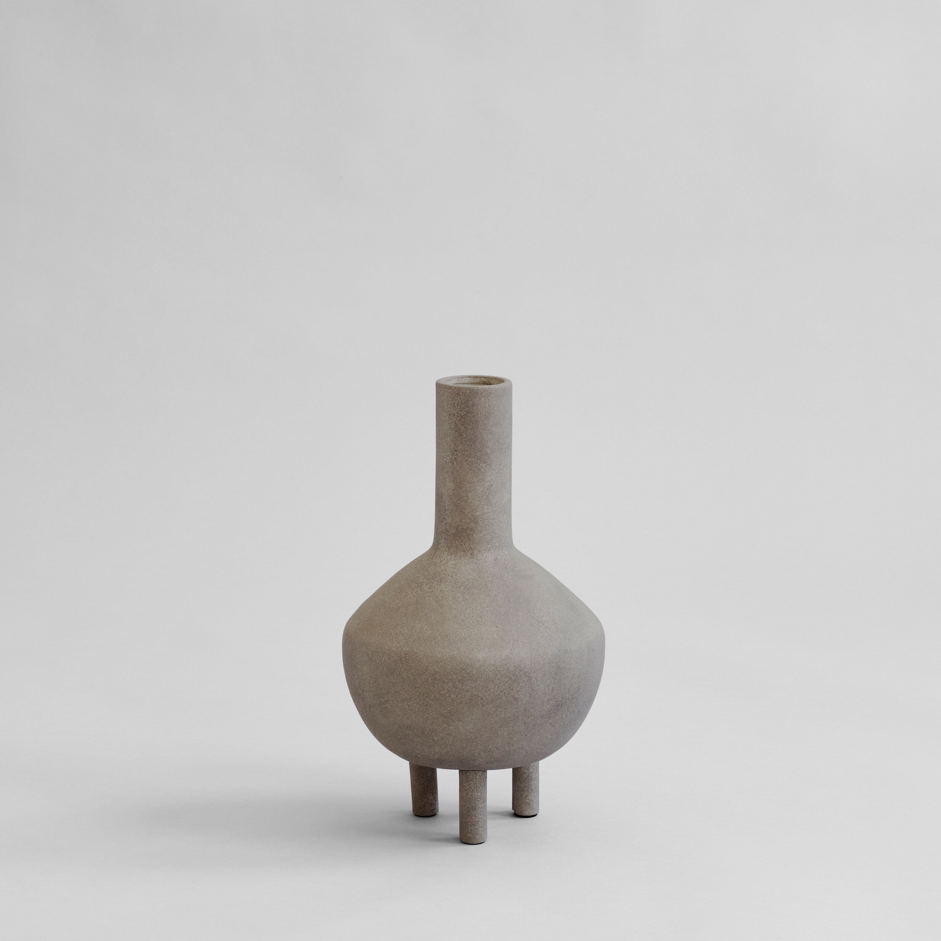 101-copenhagen-duck-vase-fat-taupe-keramik image 1