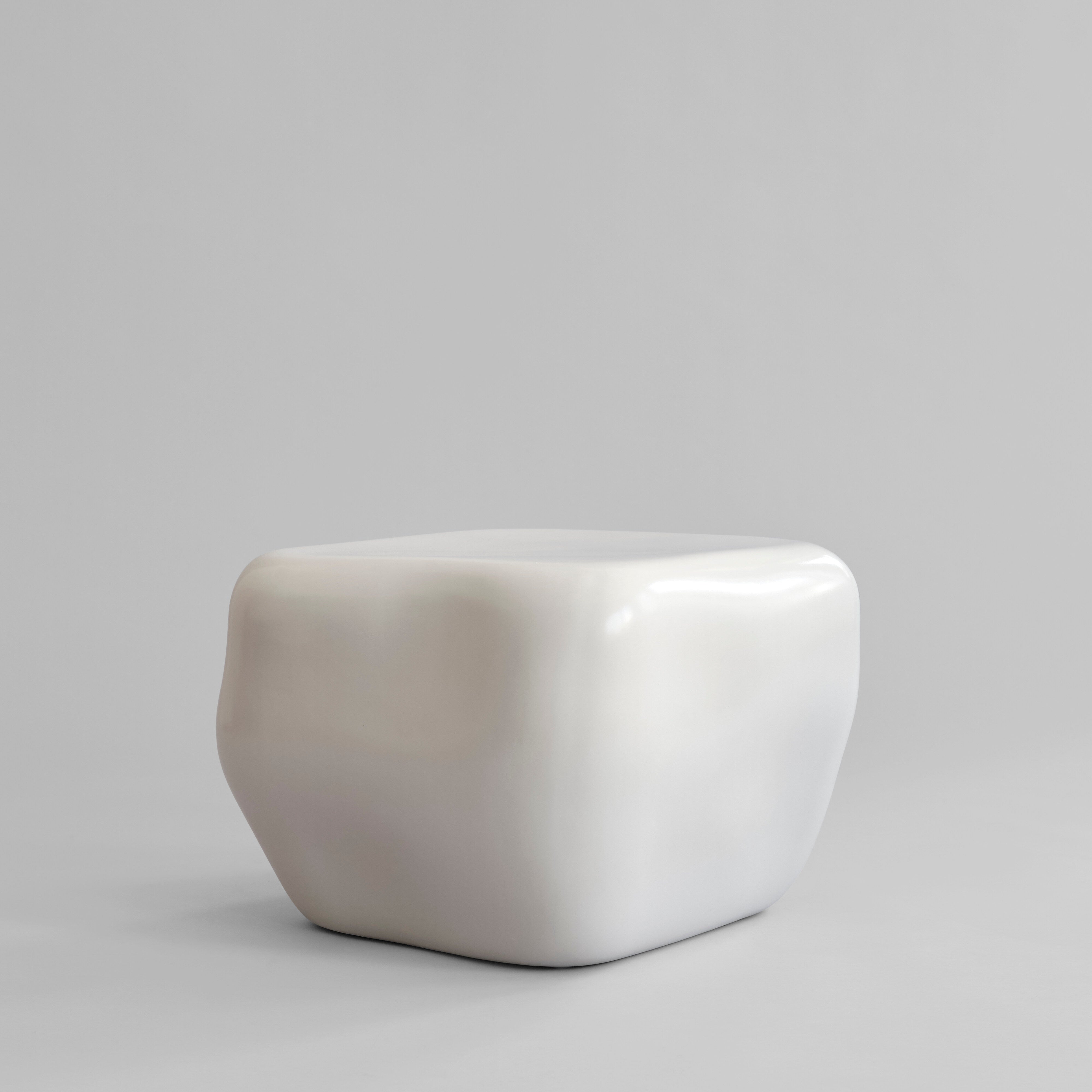 101-copenhagen-ishi-couchtisch-medio-birke-hochglanz image 8