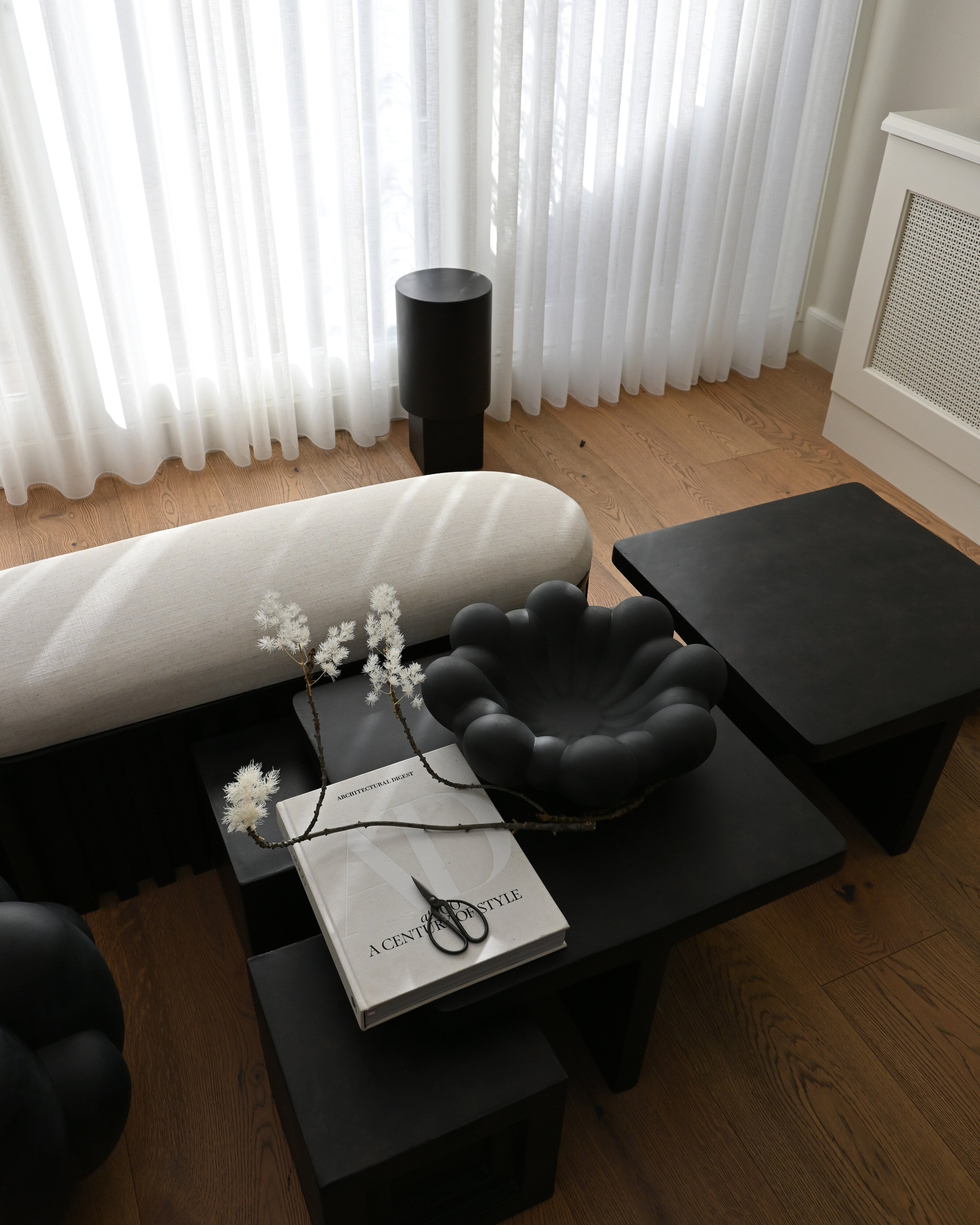101-copenhagen-bloom-tablett-big-keramik-schwarz image 5