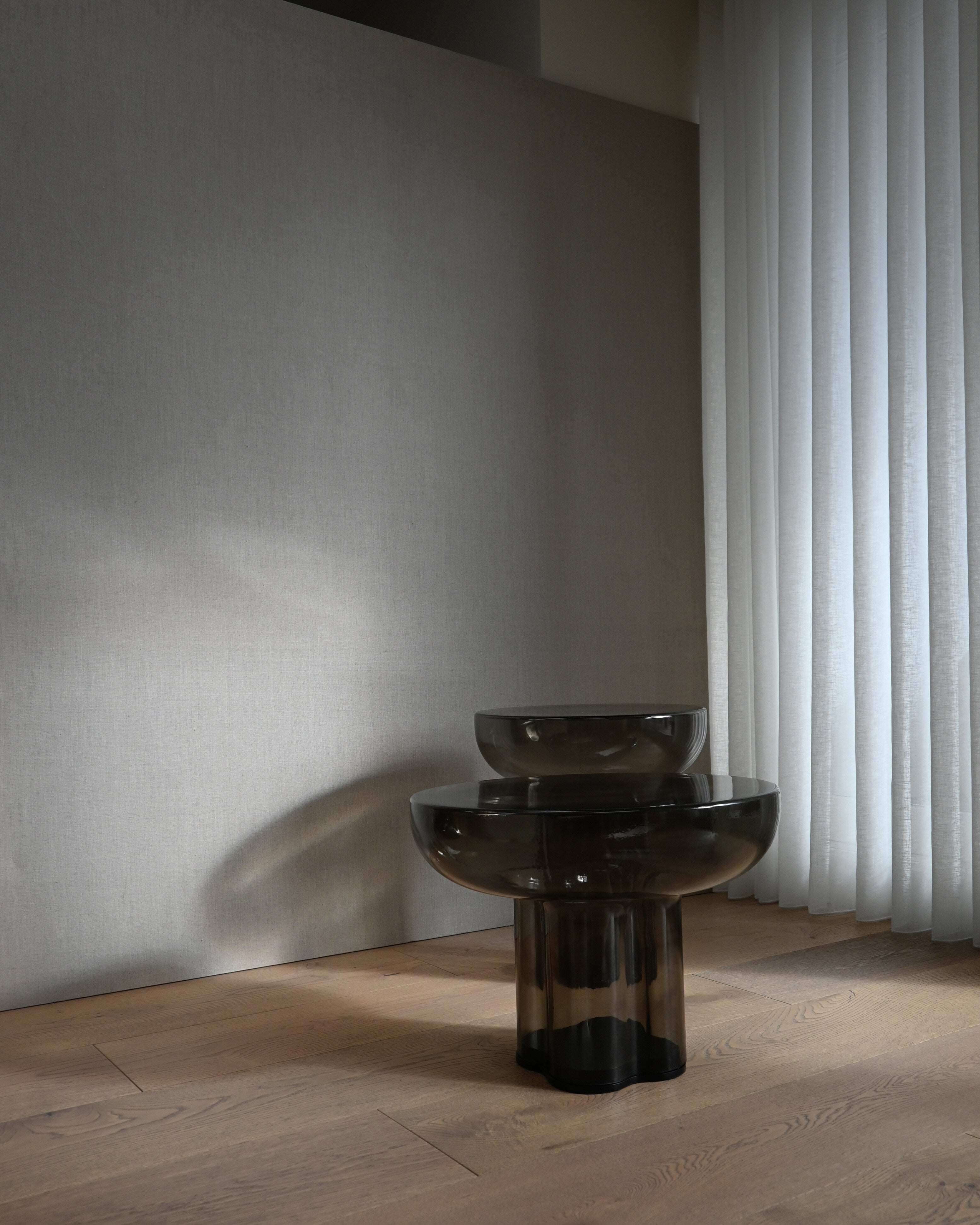 101-copenhagen-crown-couchtisch-low-smoked-forest-glas image 5