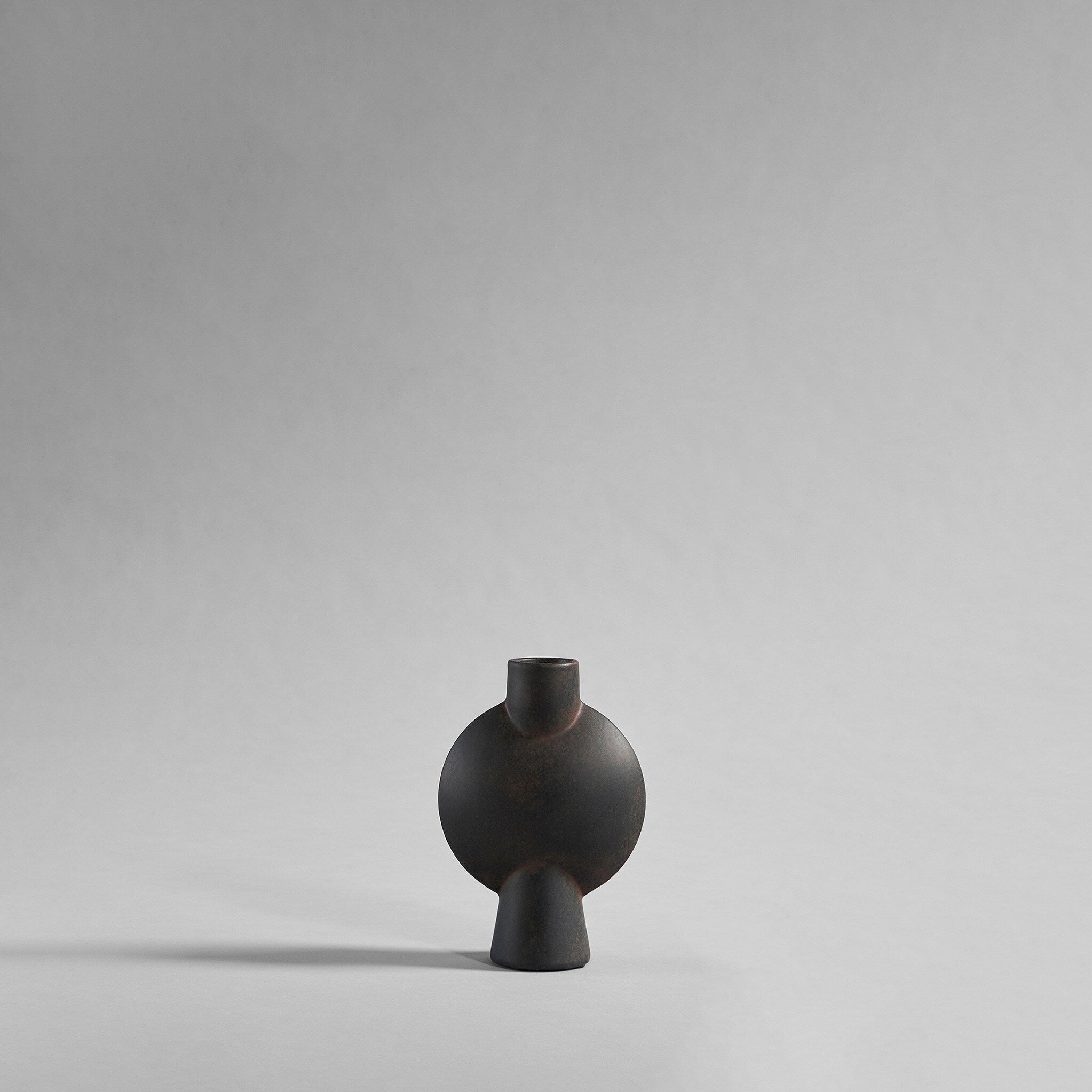 101-copenhagen-sphere-bubl-mini-vase-coffee-keramik image 1