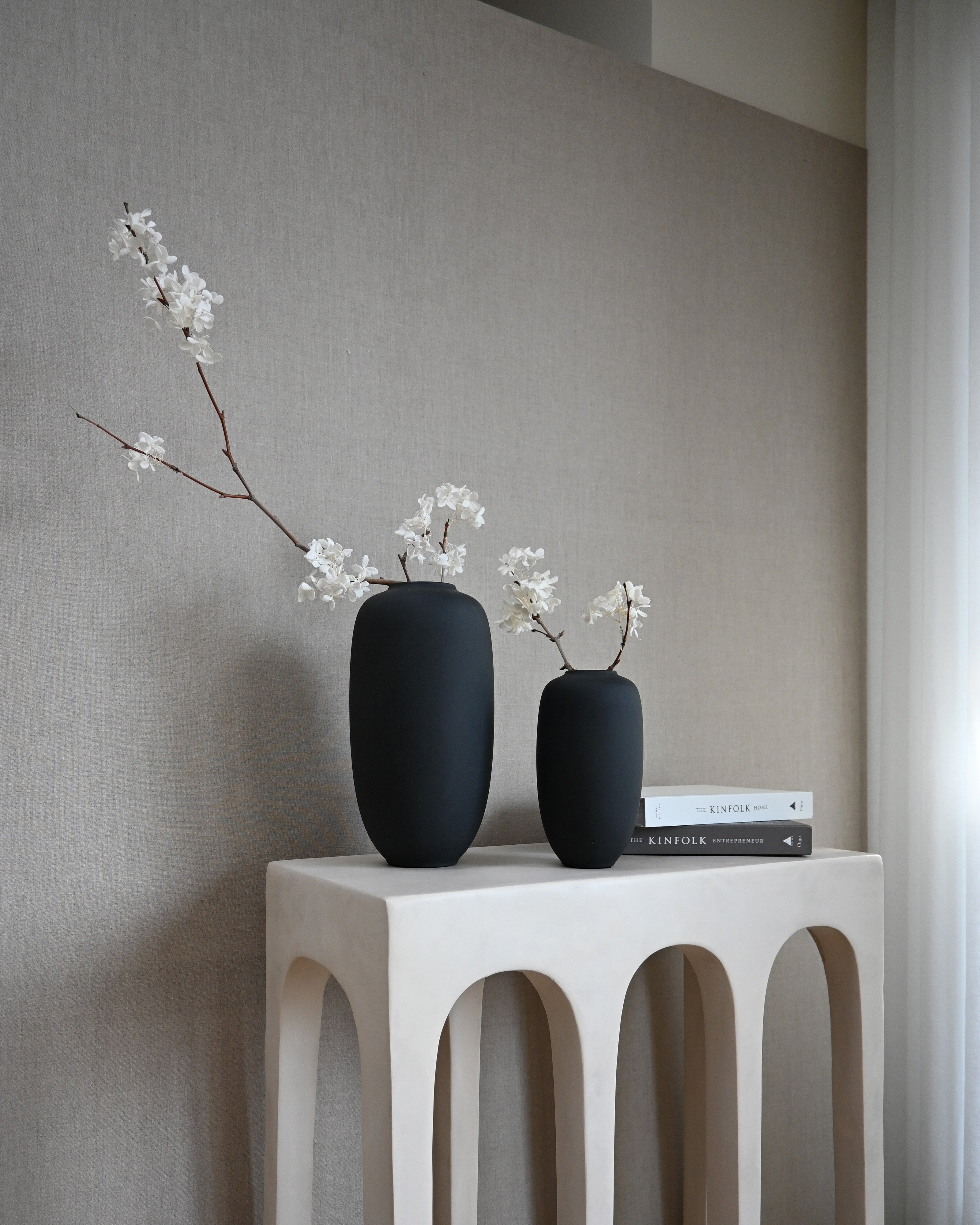 101-copenhagen-sunao-vase-slim-mini-schwarz-keramik image 6