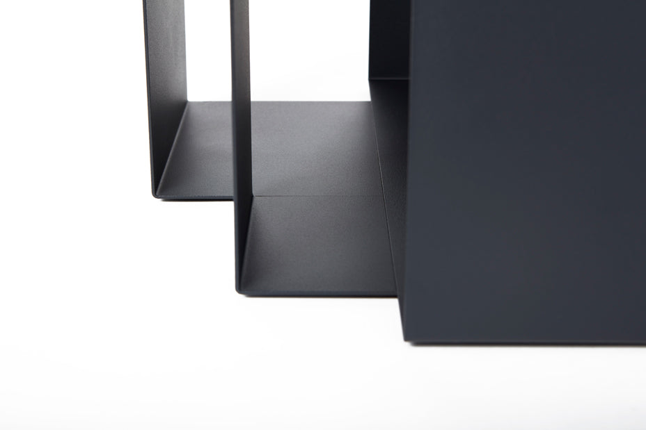 frederik-roij-shifted-square-beistelltisch-w-rfel image 8