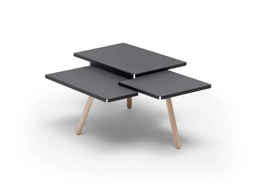 frederik-roij-furniture-tablefields-couchtisch-geometrisch image 1