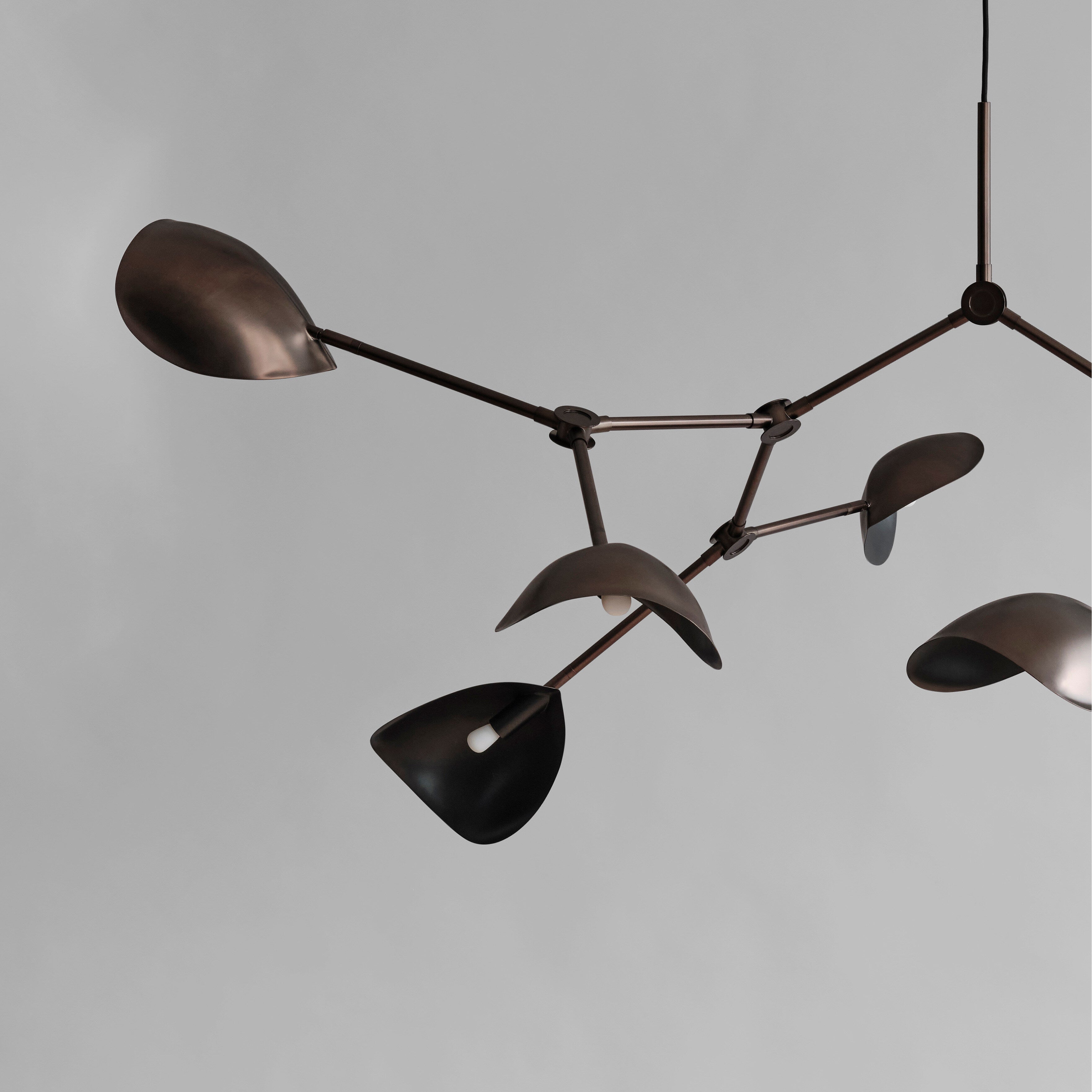 101-copenhagen-stingray-chandelier-grande-kronleuchter-bronze image 3