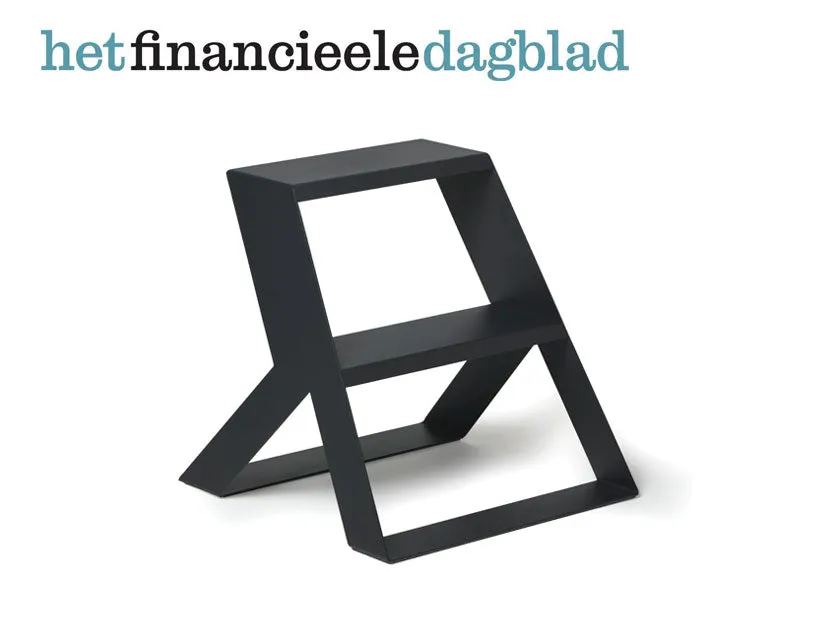 frederik-roij-split-step-regal-eiche-b-cherregal-wand image 1