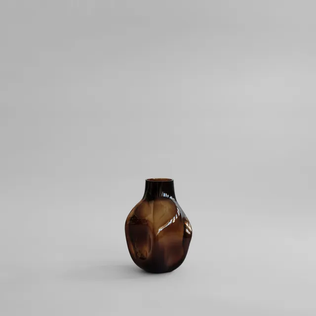 101-copenhagen-bakku-vase-medio-glasvase-smoked-forest image 1