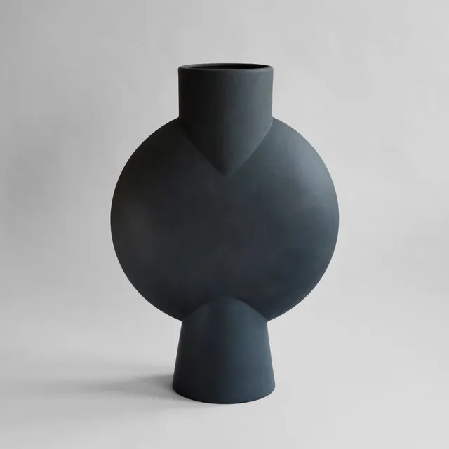 101-copenhagen-sphere-vase-bubl-giant-coffee-100-cm image 1
