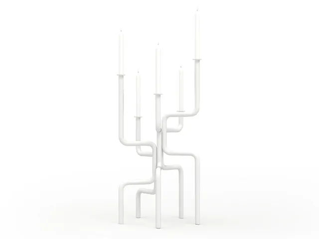 frederik-roij-walk-of-flame-kandelaber-boden-5-armig-stahl image 1