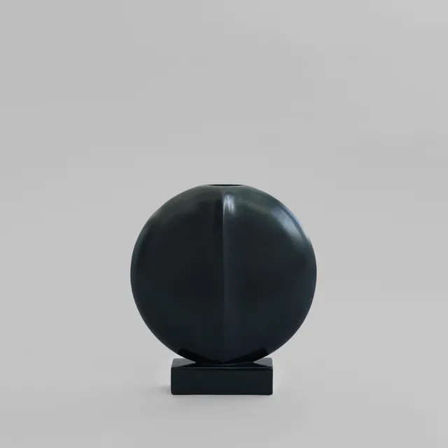 101-copenhagen-guggenheim-vase-mini-dark-green-keramik image 1