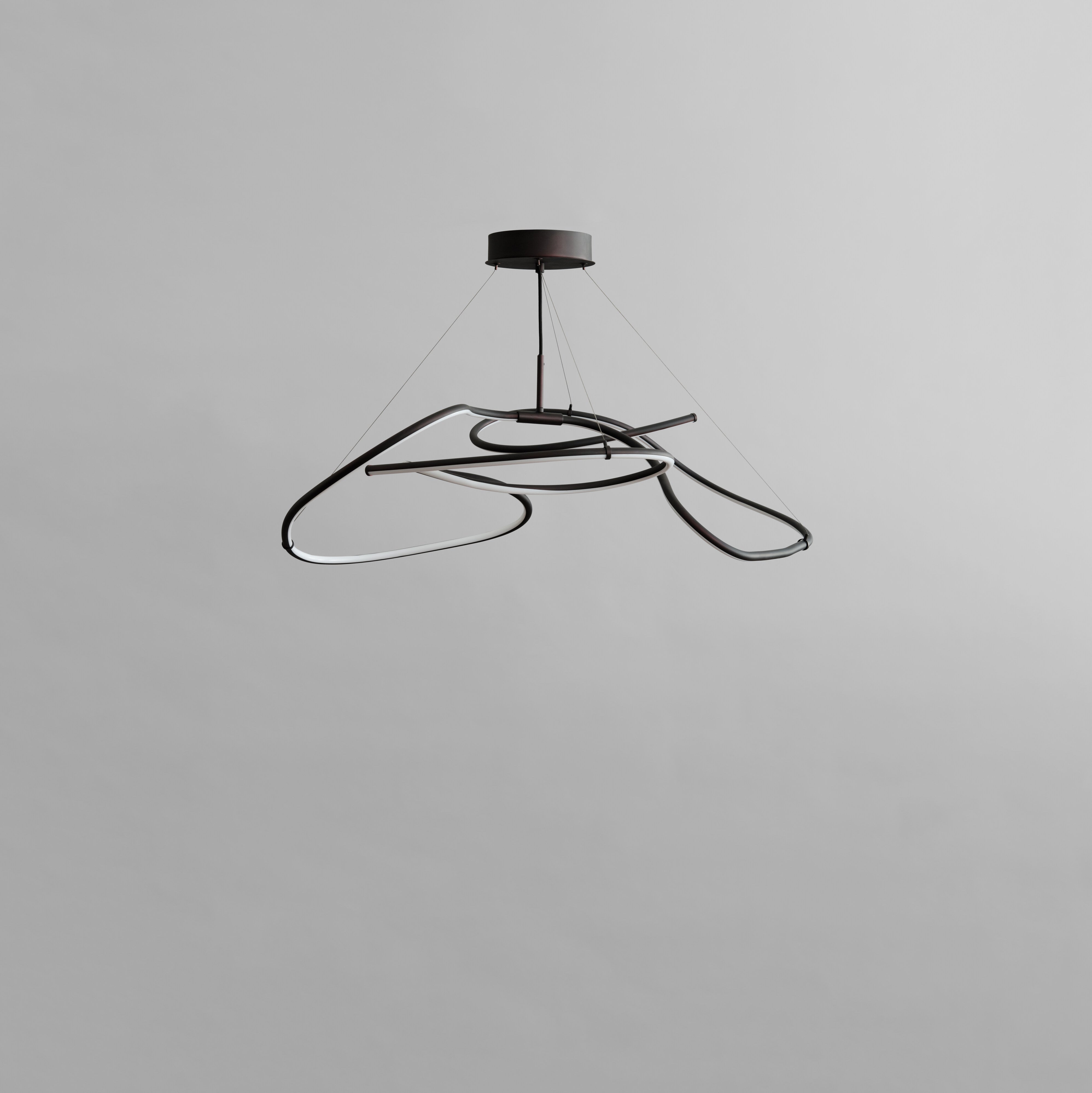 101-copenhagen-ghost-mini-kronleuchter-burned-black-5m image 1