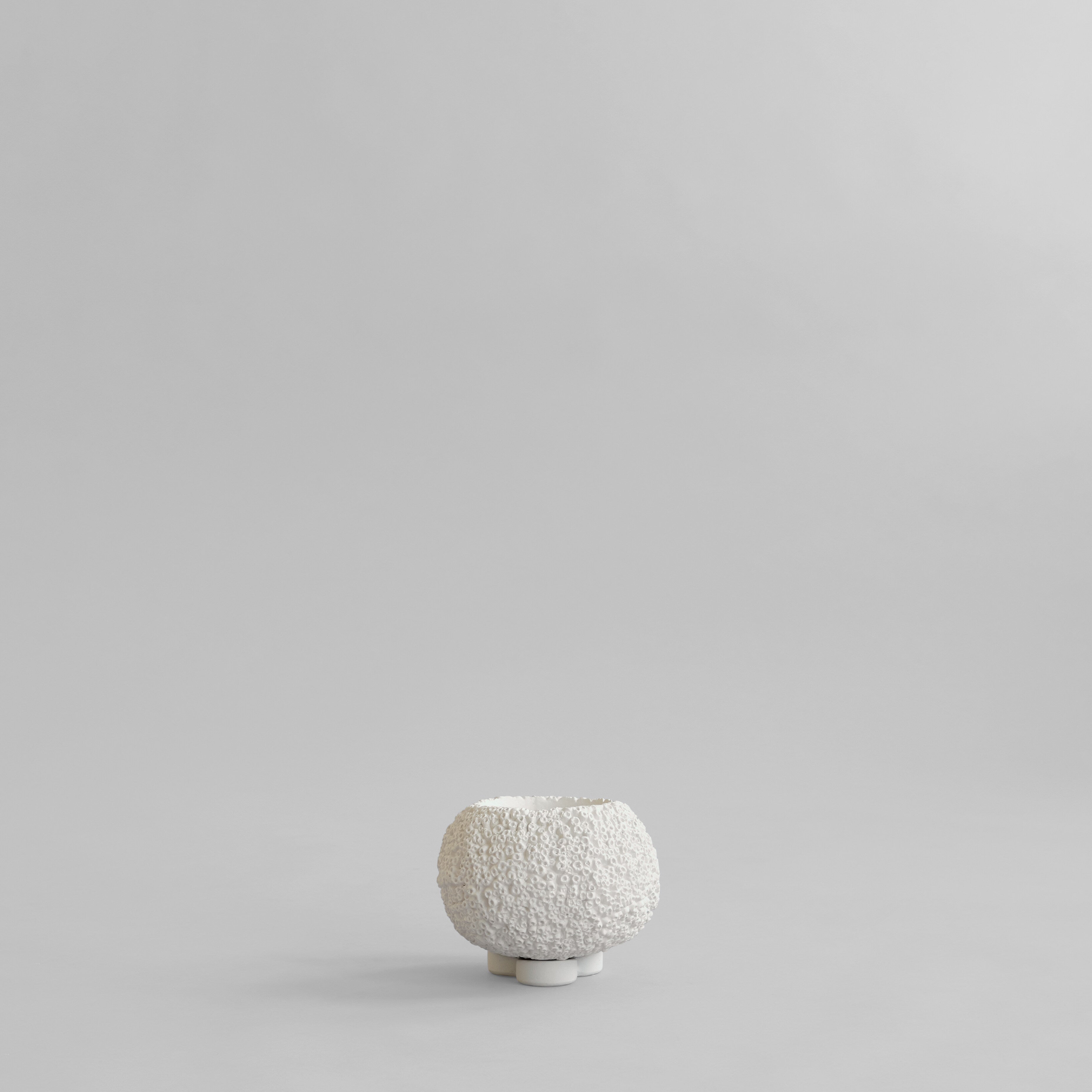 101-copenhagen-urchin-blumentopf-petit-faserbeton-beehive image 1