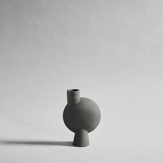 101-copenhagen-sphere-bubl-medio-vase-dunkelgrau image 1